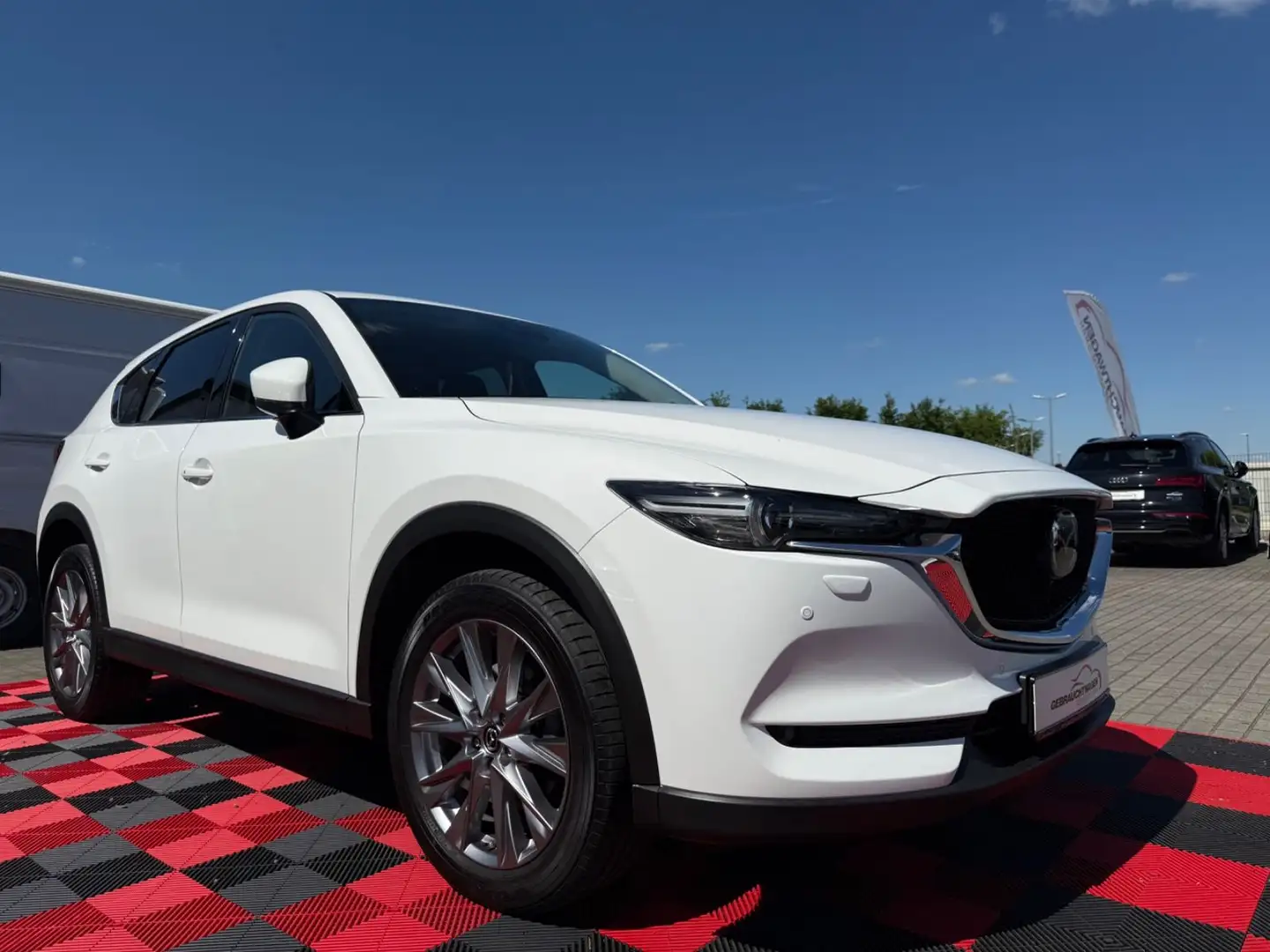 Mazda CX-5 2.2L Sportsline AWD*360°*Aut.*MRCC*HUD*BOSE Weiß - 2