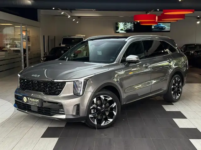 2024 Kia Sorento in Grey for sale