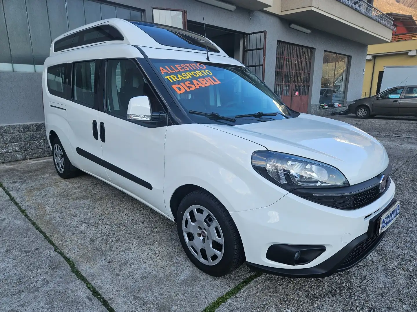 Fiat Doblo 1.6 MJT MAXI XL TRASPORTO DISABILI Bianco - 1