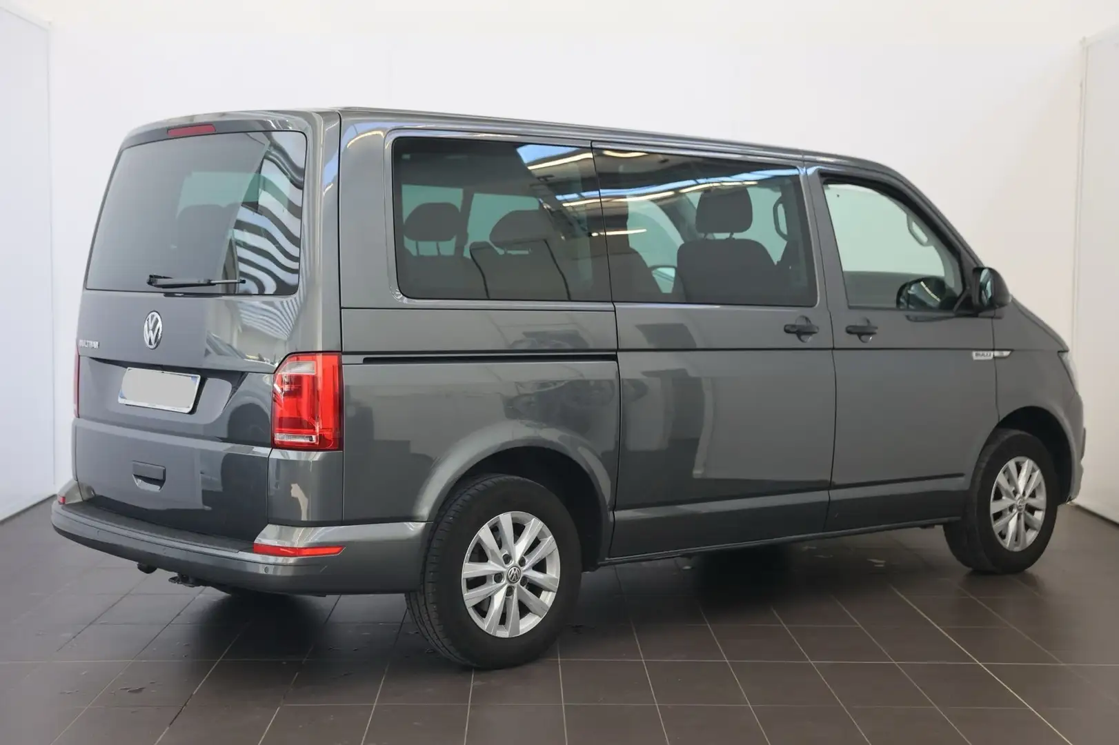 Volkswagen T6 Multivan 2.0 tdi Space 150cv dsg Szary - 2