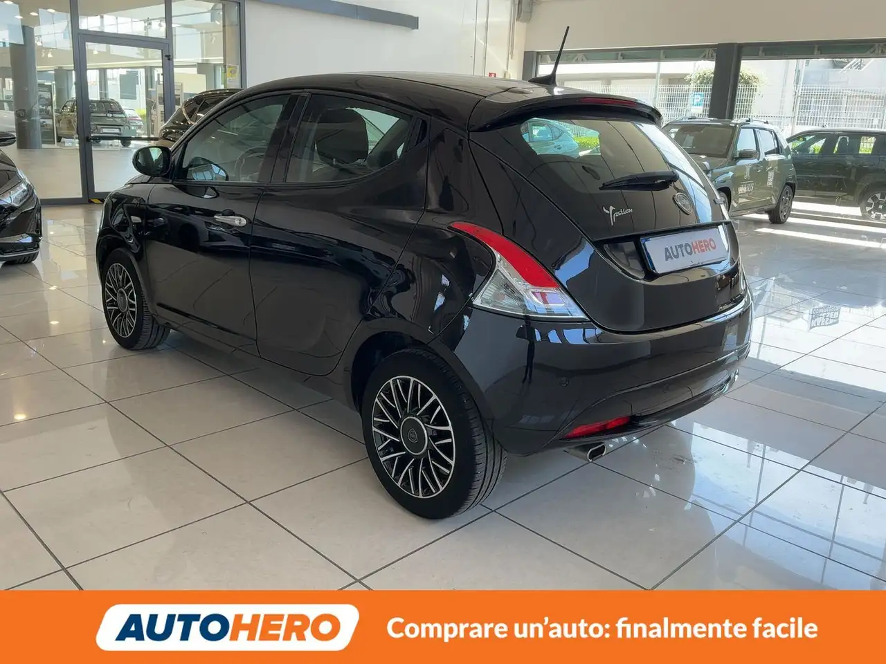 Lancia Ypsilon 2023