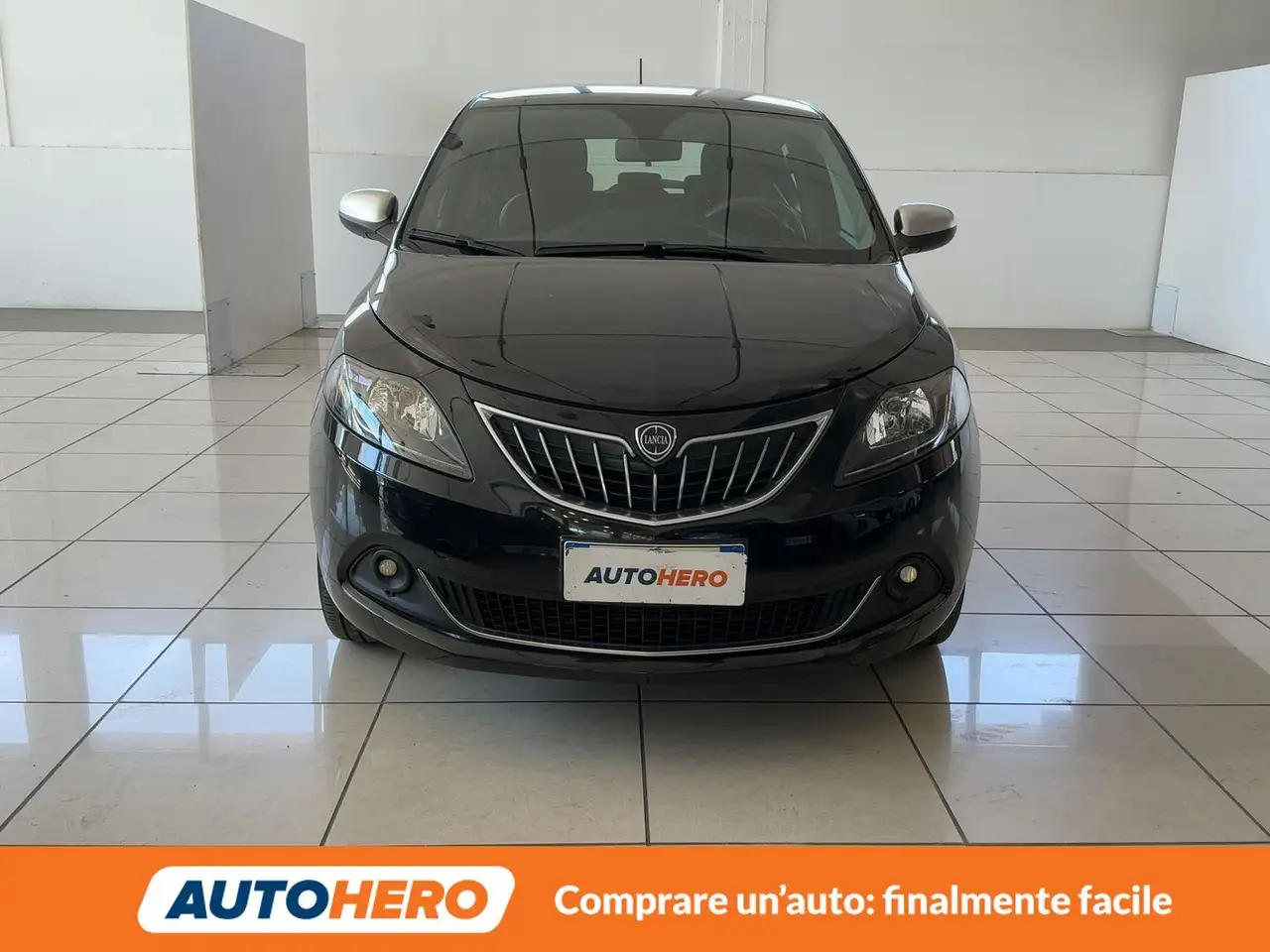 Lancia Ypsilon 2023 — фото 9