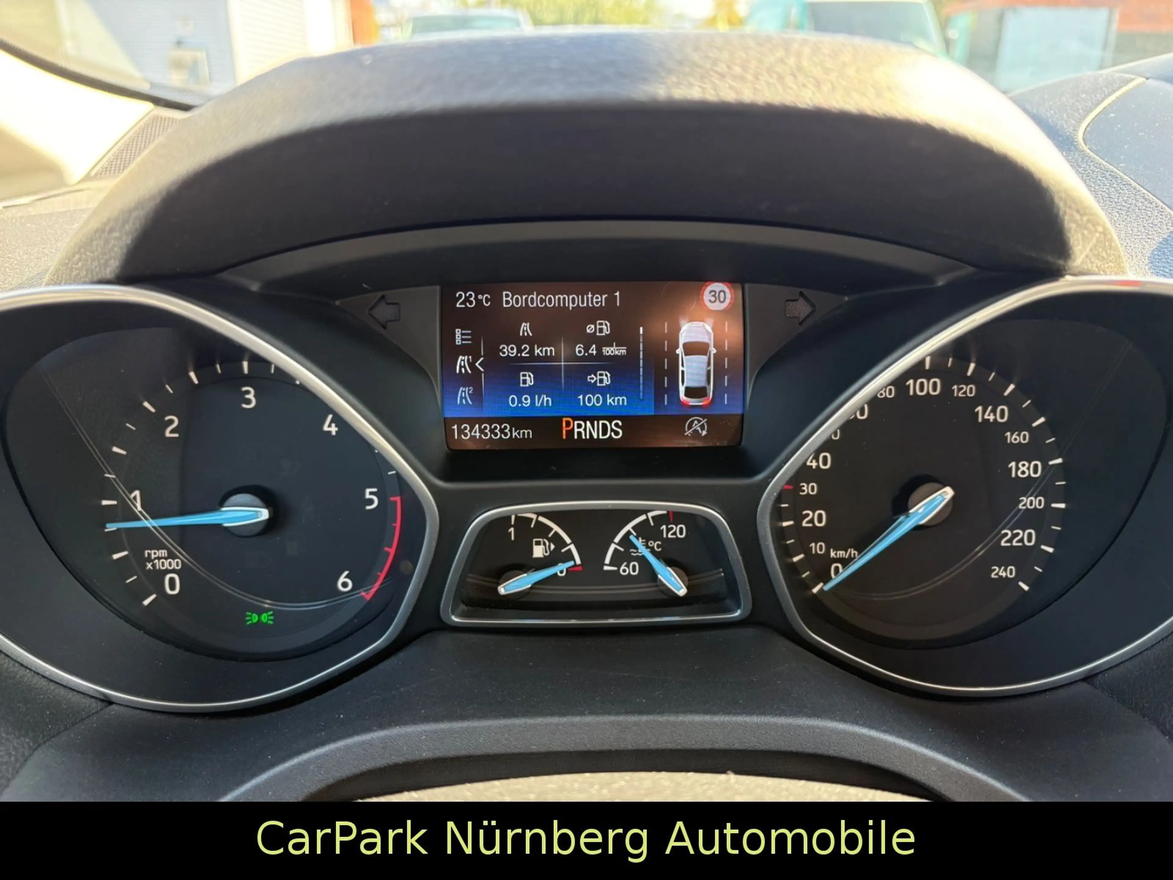 Ford C-Max C-MAX Titanium — photo 14