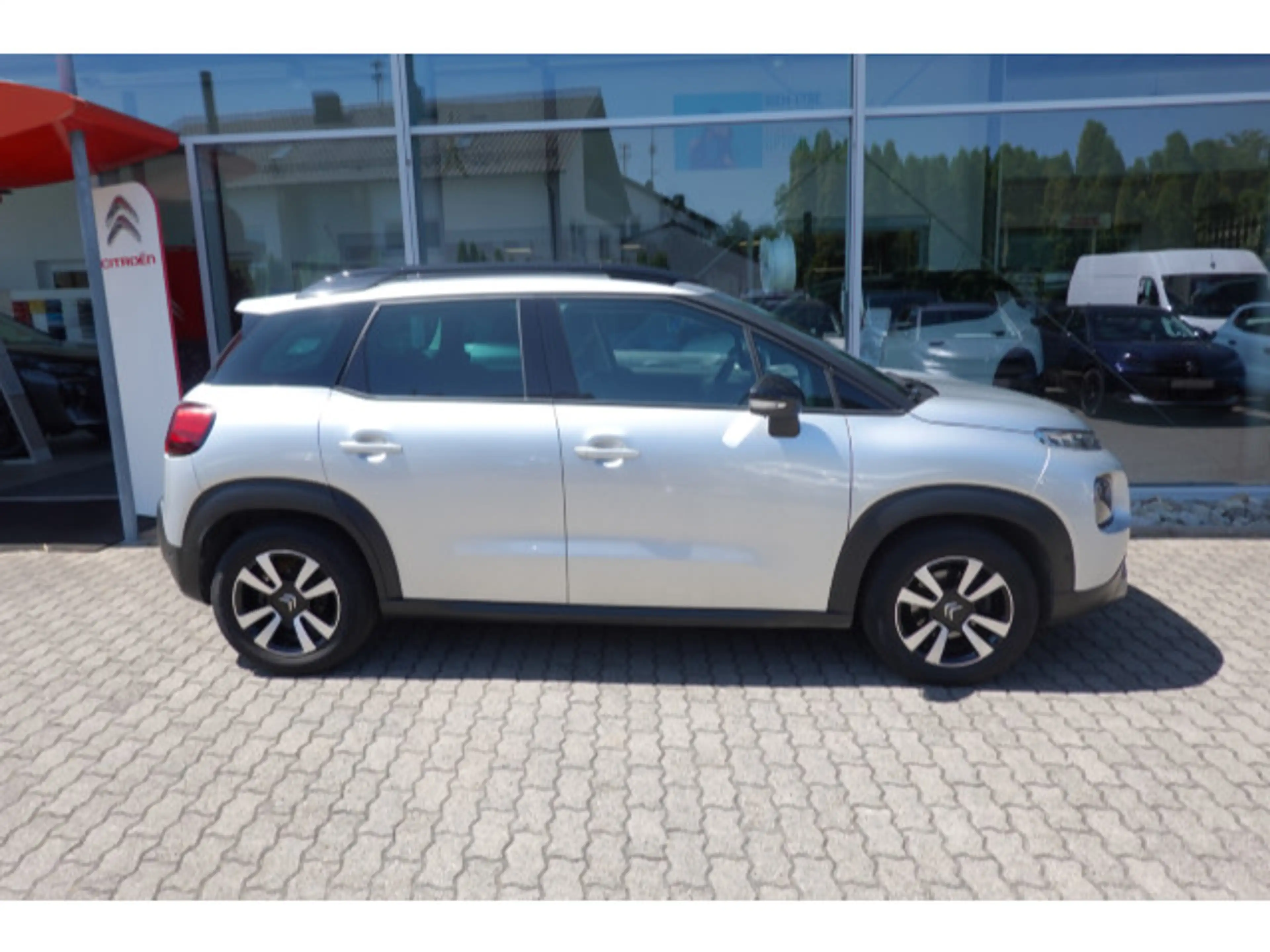 Citroen C3 Aircross 1.2 PureTech 110 Shine S&S — photo 6