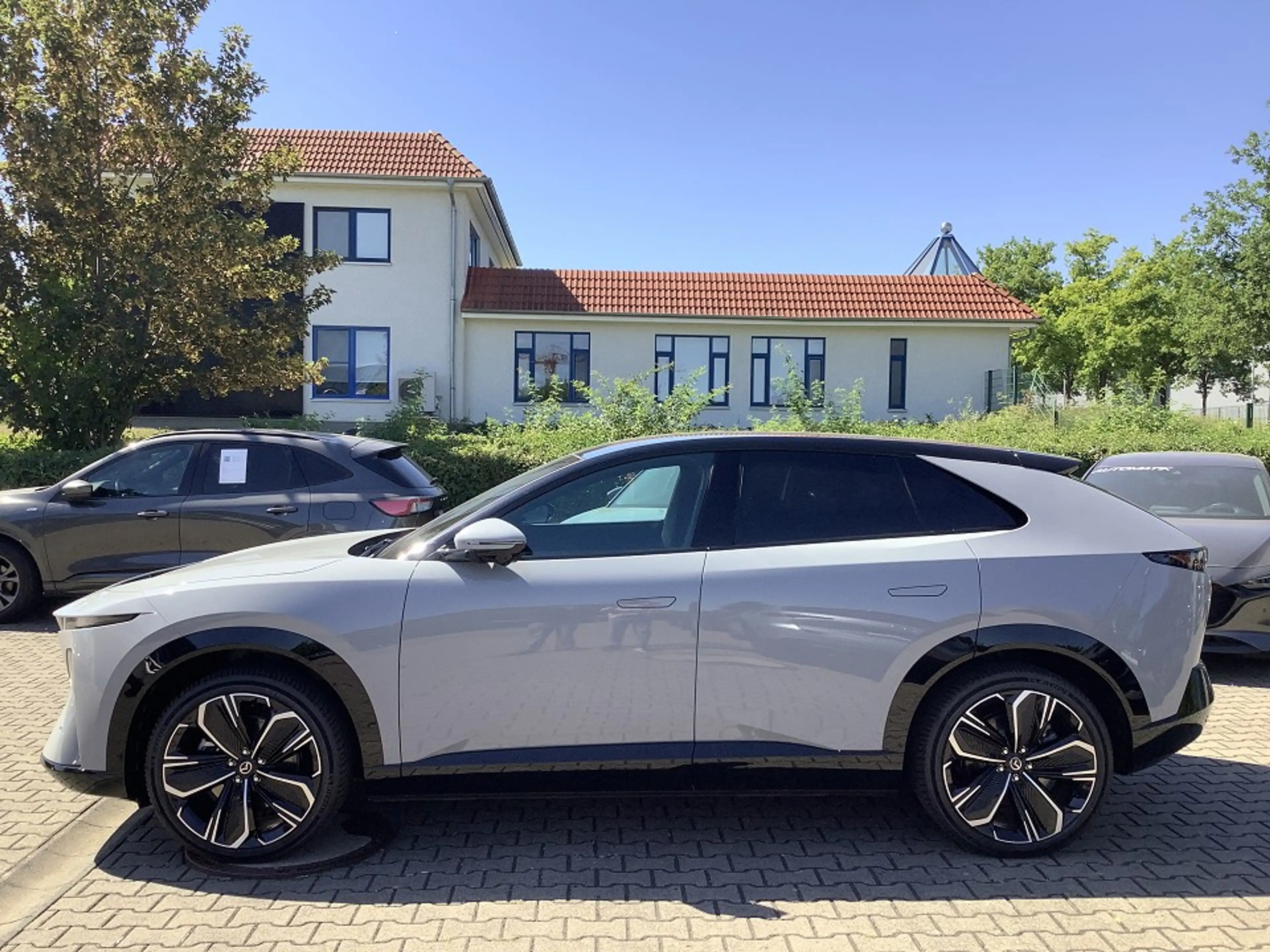Mazda CX-6e EV 258ps Takumi + 21 Zoll LM-Felgen Takumi — photo 6