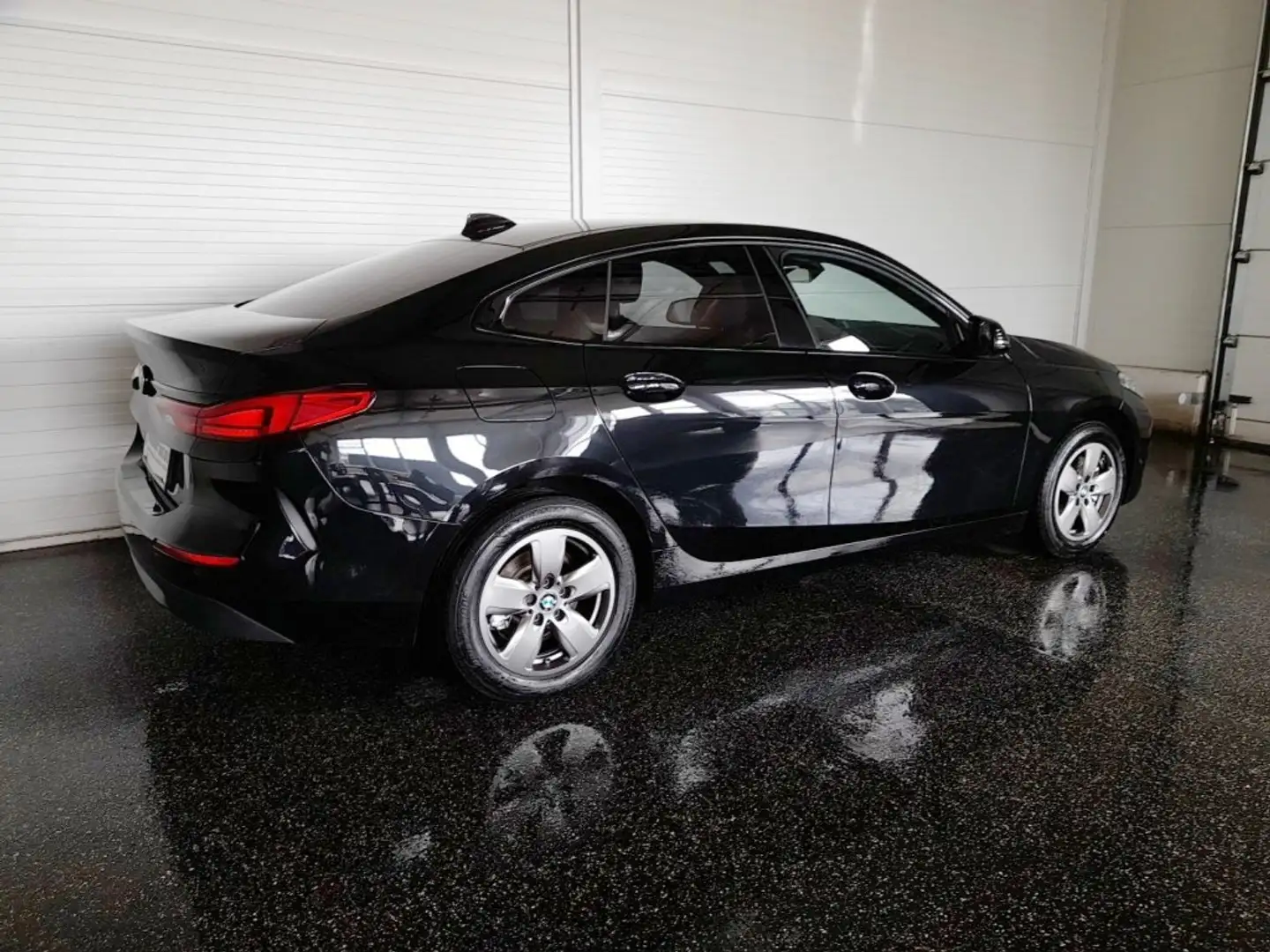 BMW 216 d GRAN COUPE Aut. *M-SPORT INNEN / VOLL-LED MIT FLA / LIVE COCKPIT PROF. / VIRTUELL / NAVI / SHADOW LINE / 2-ZONEN KLIMA* Schwarz - 2