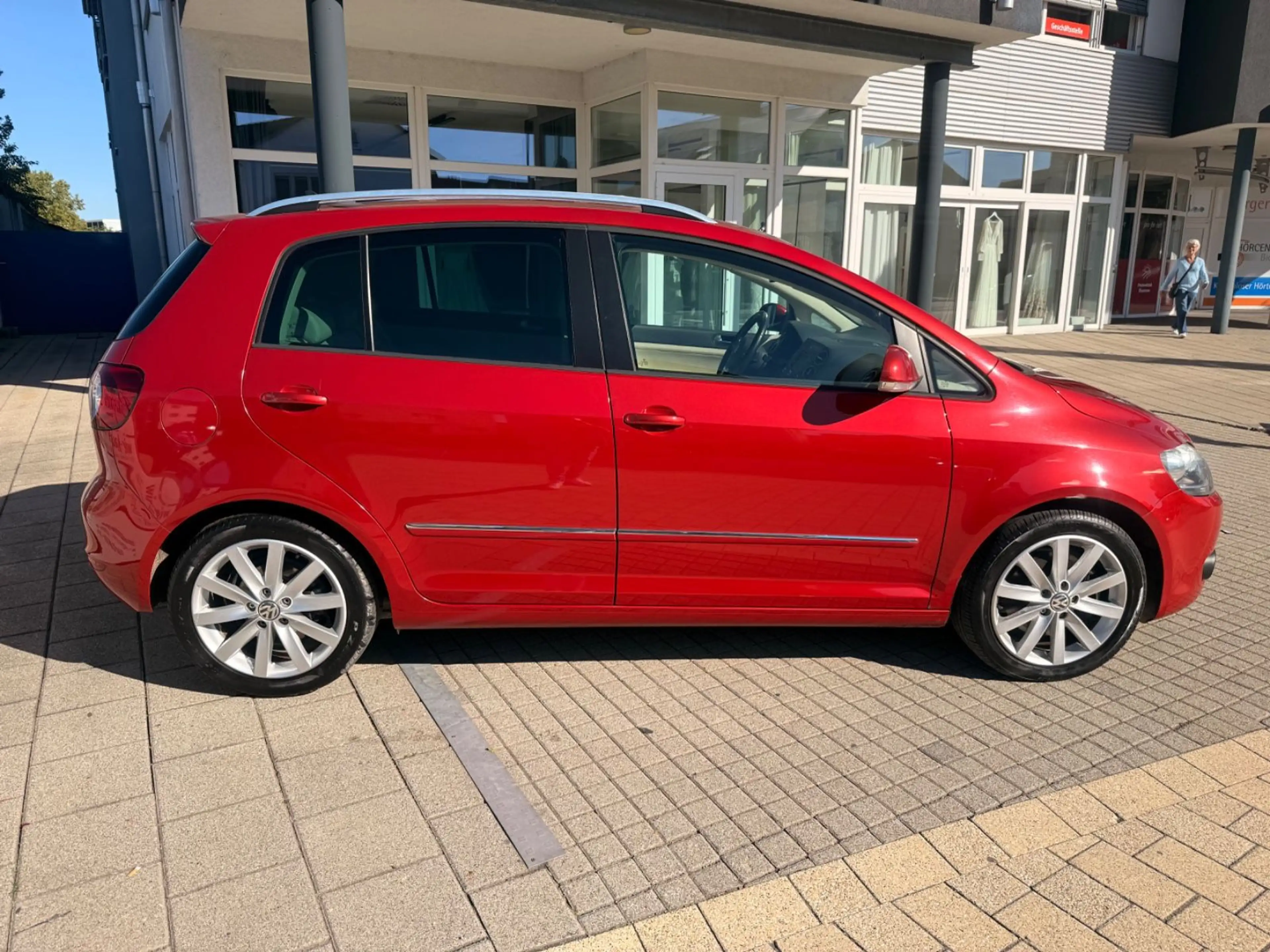 Volkswagen Golf Plus 1.Hand, AHK, NAVI, LEDER, uvm. — photo 15