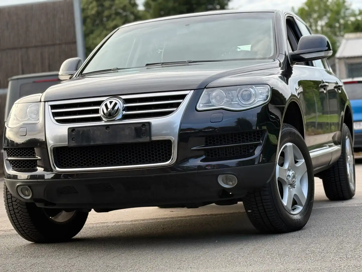 Volkswagen Touareg 2.5 R5 TDi DPF Tiptronic-4x4-V6-Automaat-143000km Noir - 1