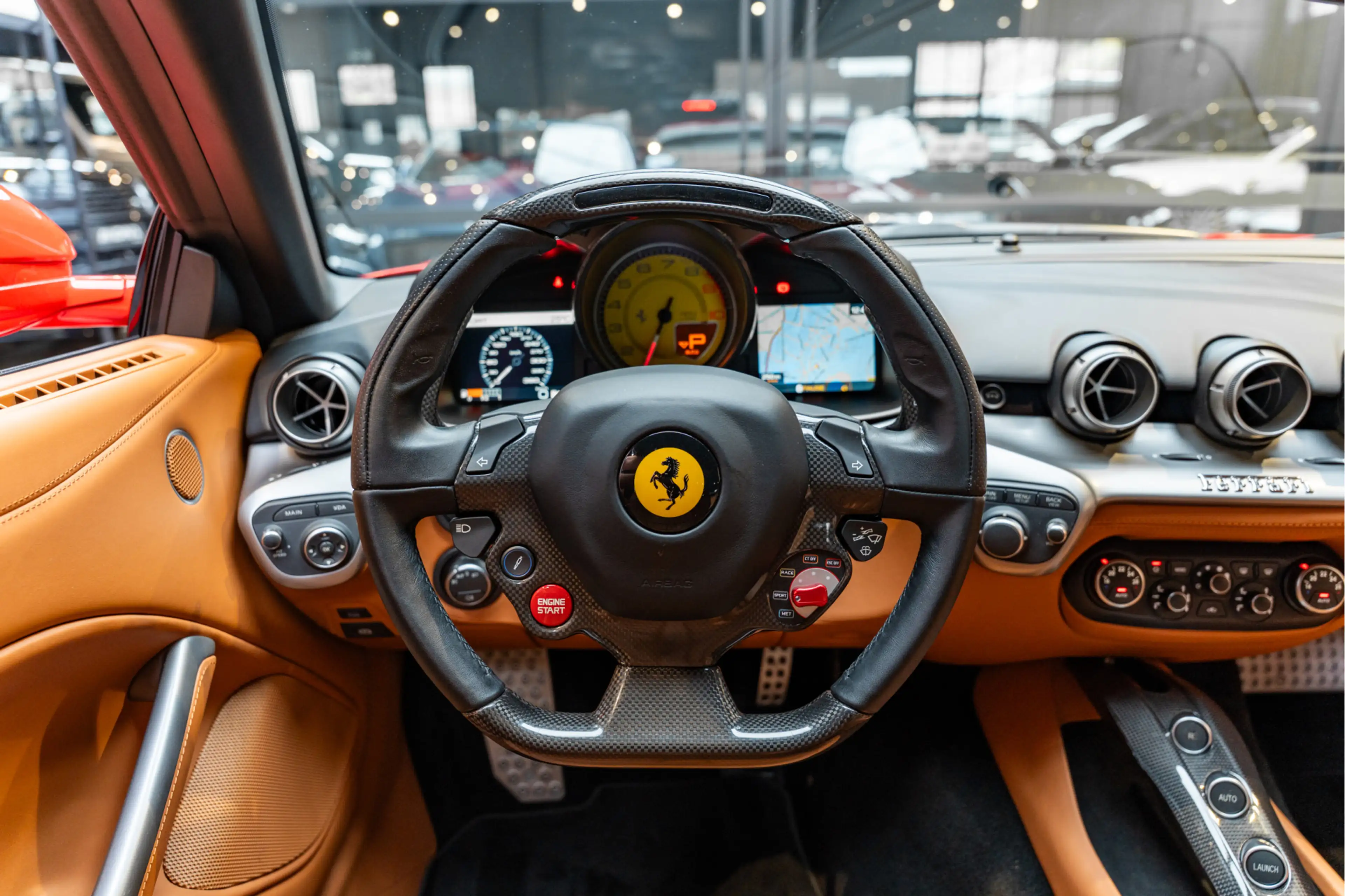 Ferrari F12 Berlinetta Carbon Lift Rosso Corsa Camera 6.3 Berl — photo 7