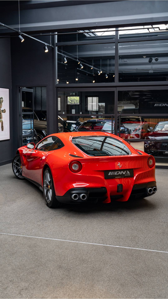 Ferrari F12 Berlinetta Carbon Lift Rosso Corsa Camera 6.3 Berl — photo 29
