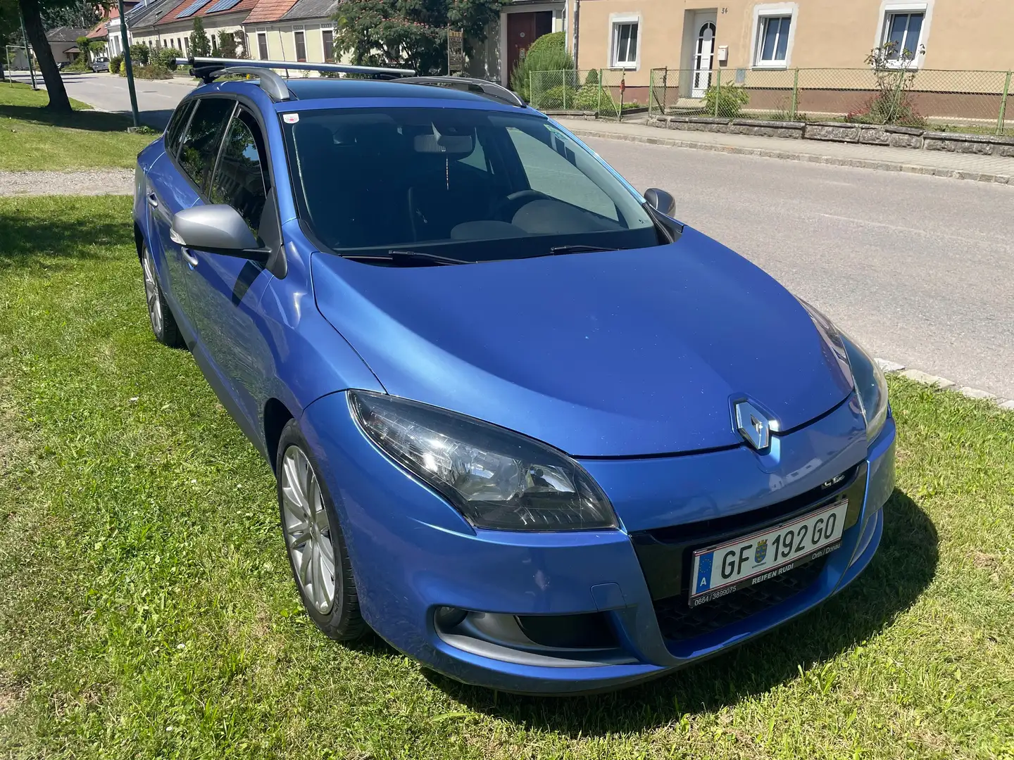 Renault Megane Mégane Grandtour GTLine Sportausführung Blau - 1