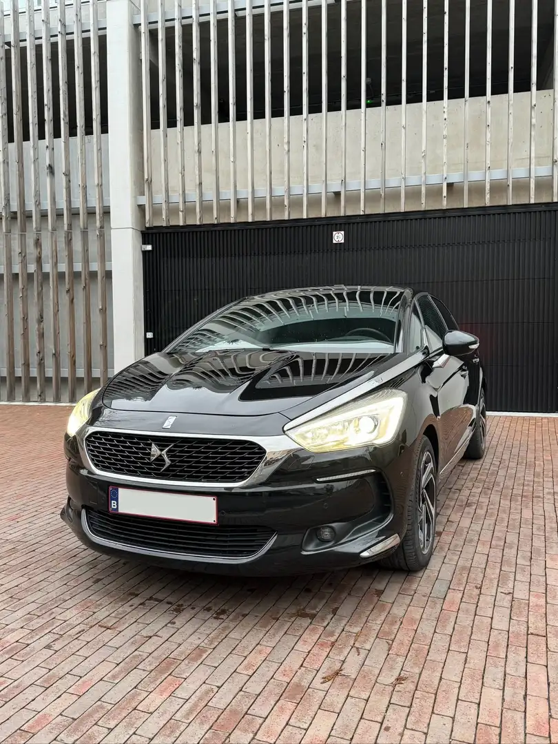 DS Automobiles DS 5 Siyah - 1