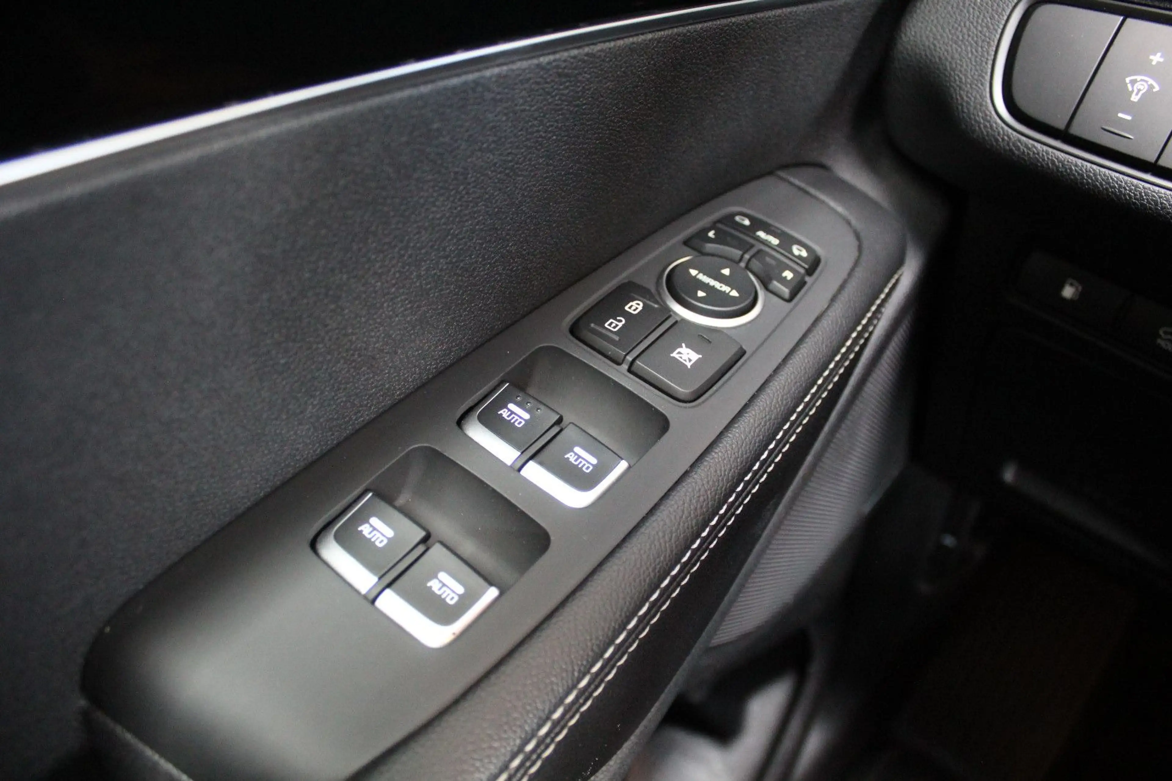 Kia Sorento 2.2 CRDi GT-Line 4WD Automatik (AHK) — photo 12
