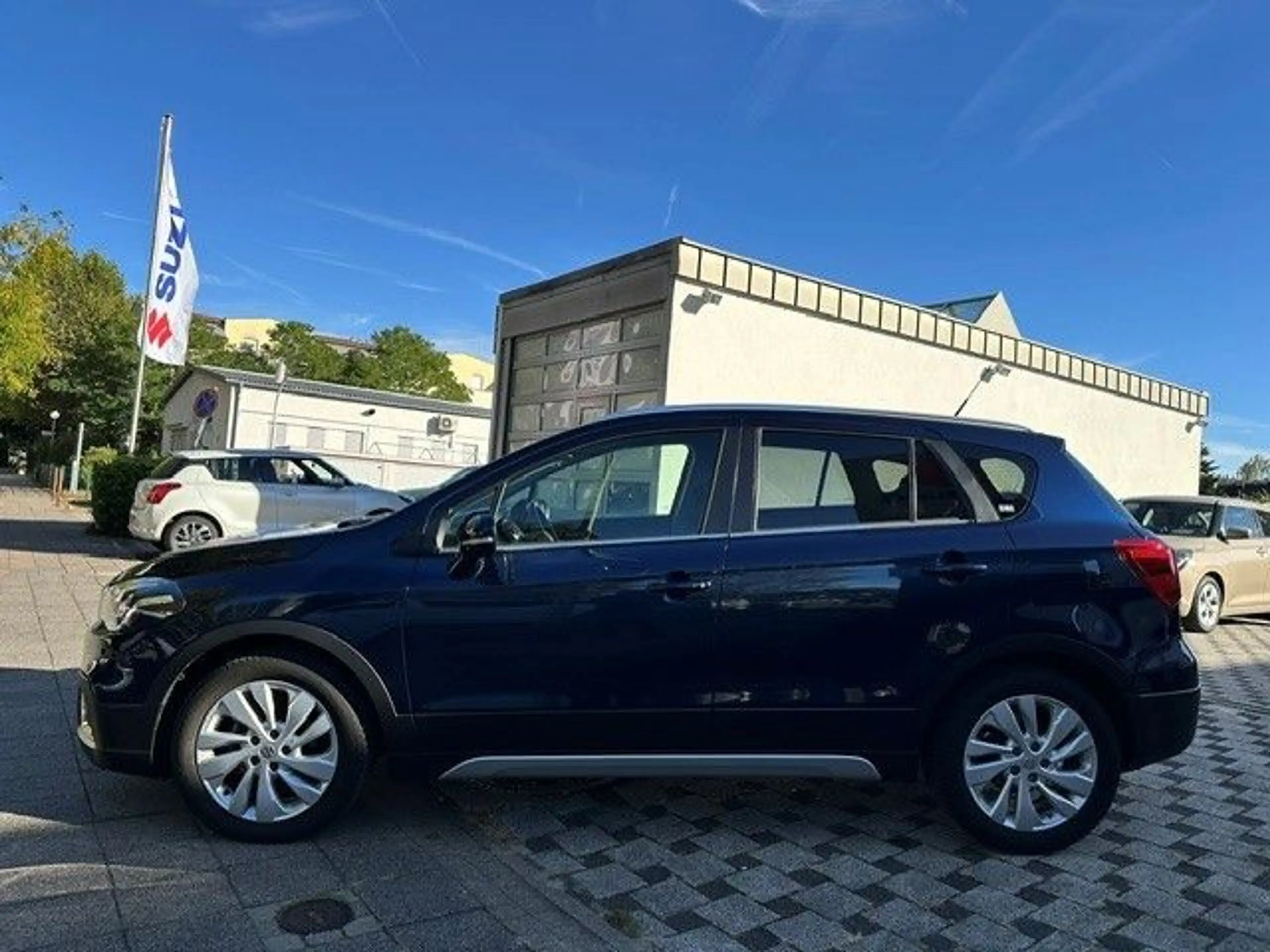 Suzuki SX4 S-Cross 1.4 ALLGRIP Comfort/NAVI/SHZ/AHK — photo 4