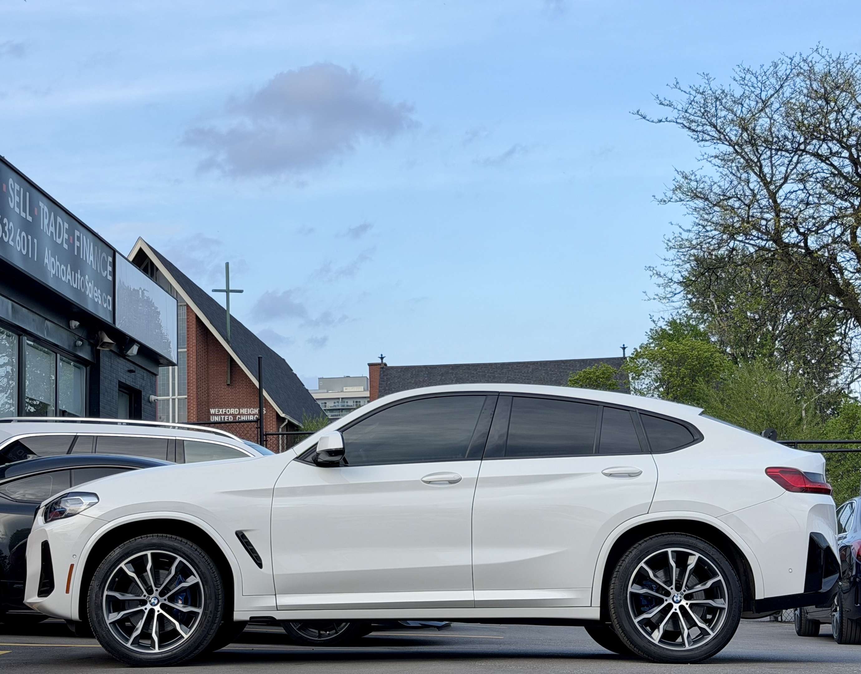 2022 BMW X4 XDrive30i|M SPORT|PREM ENHCND|LASER HEADLIGHTS| alt 2