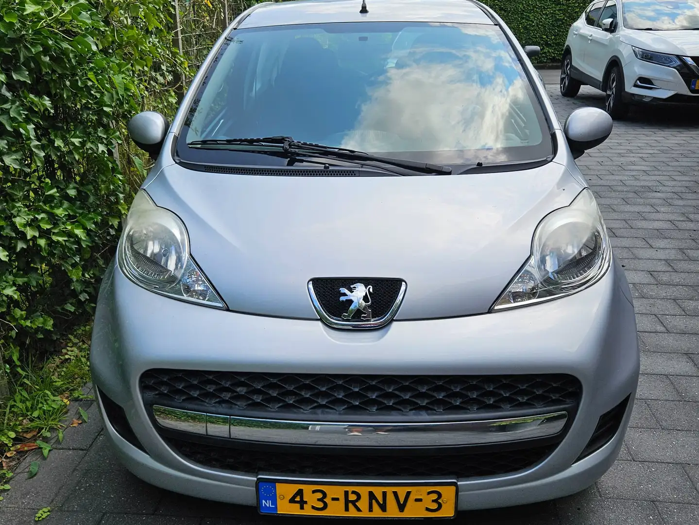 Peugeot 107 107 1.0-12V XS Szary - 1