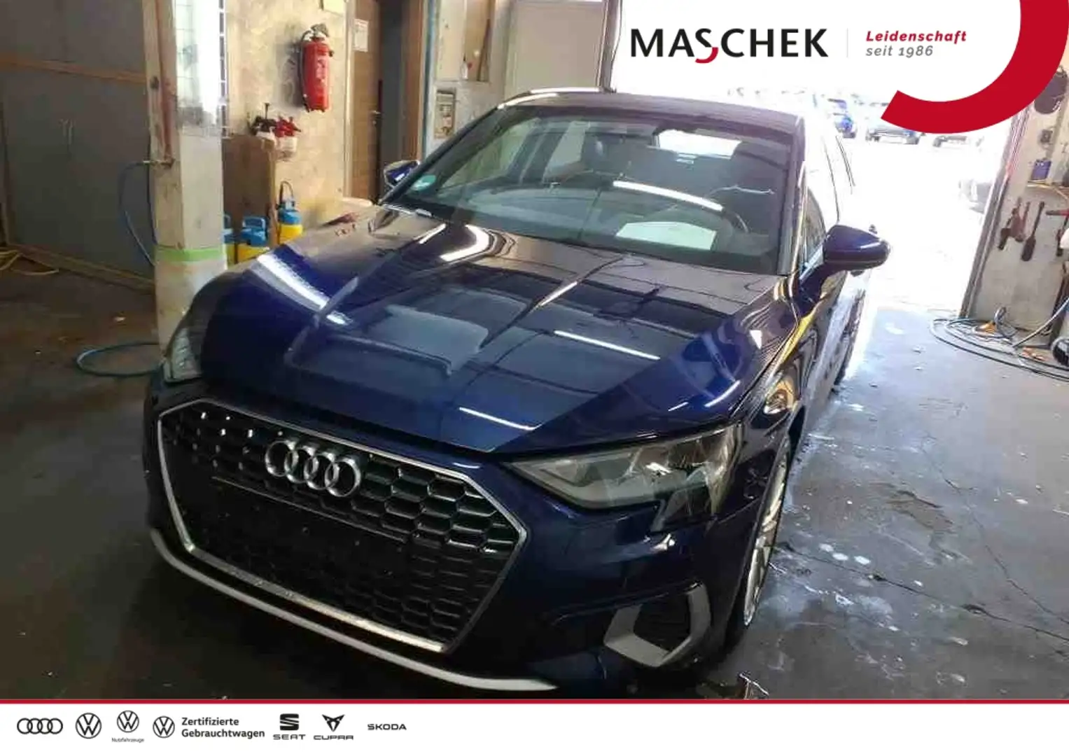 Audi A3 Sportback 30 TFSI Navi Sitzh ACC LED Ambiente PDC Blau - 1