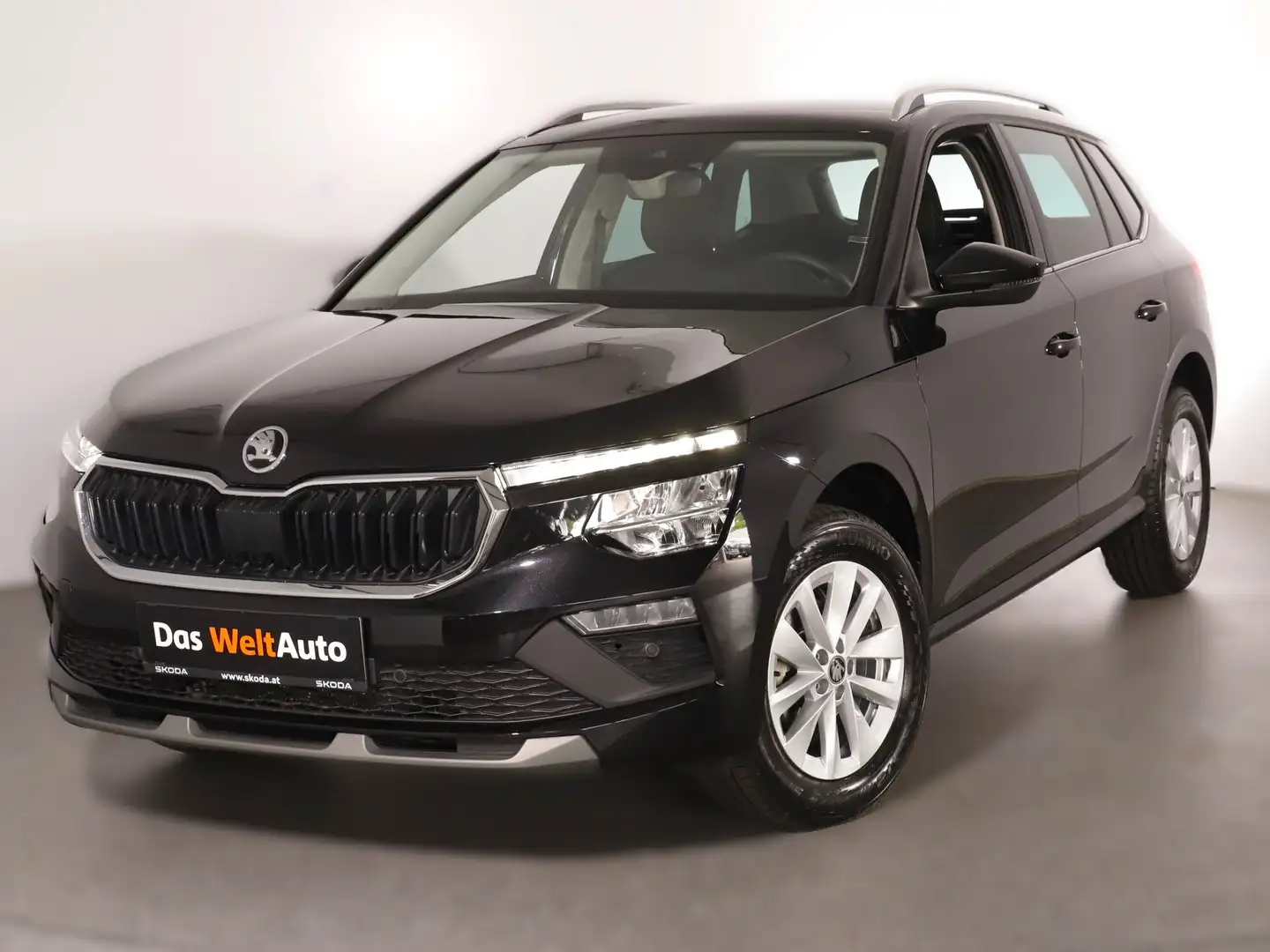 Skoda Kamiq Selection TSI DSG Schwarz - 1
