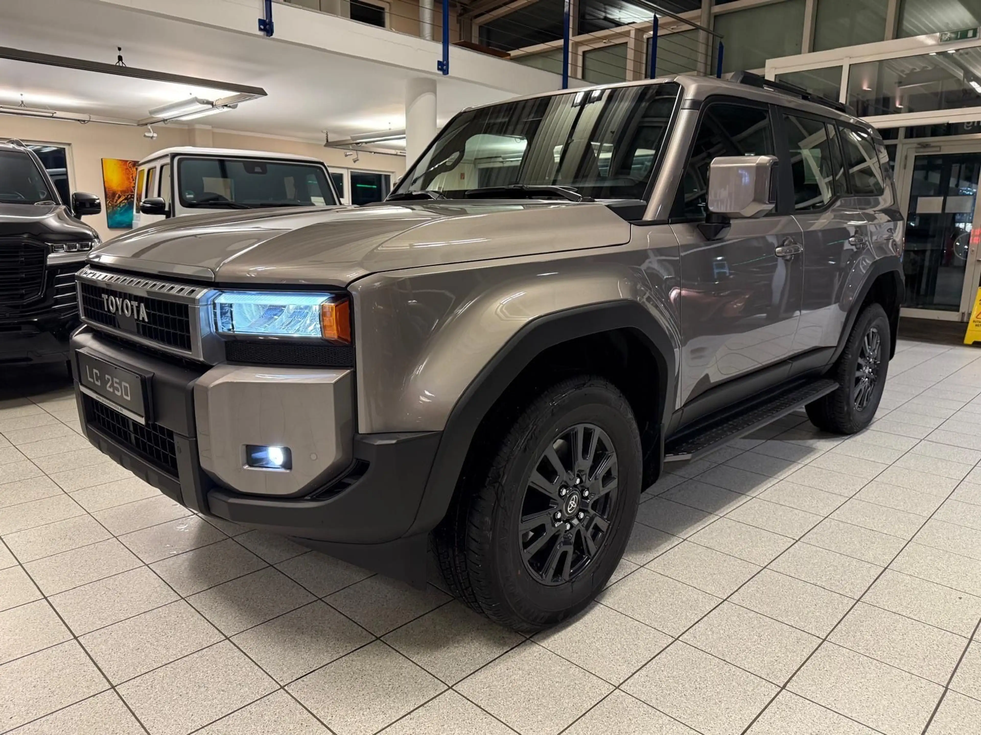 Toyota Land Cruiser 250 - COMFORT-KAMERA-NAVIGATION — photo 4