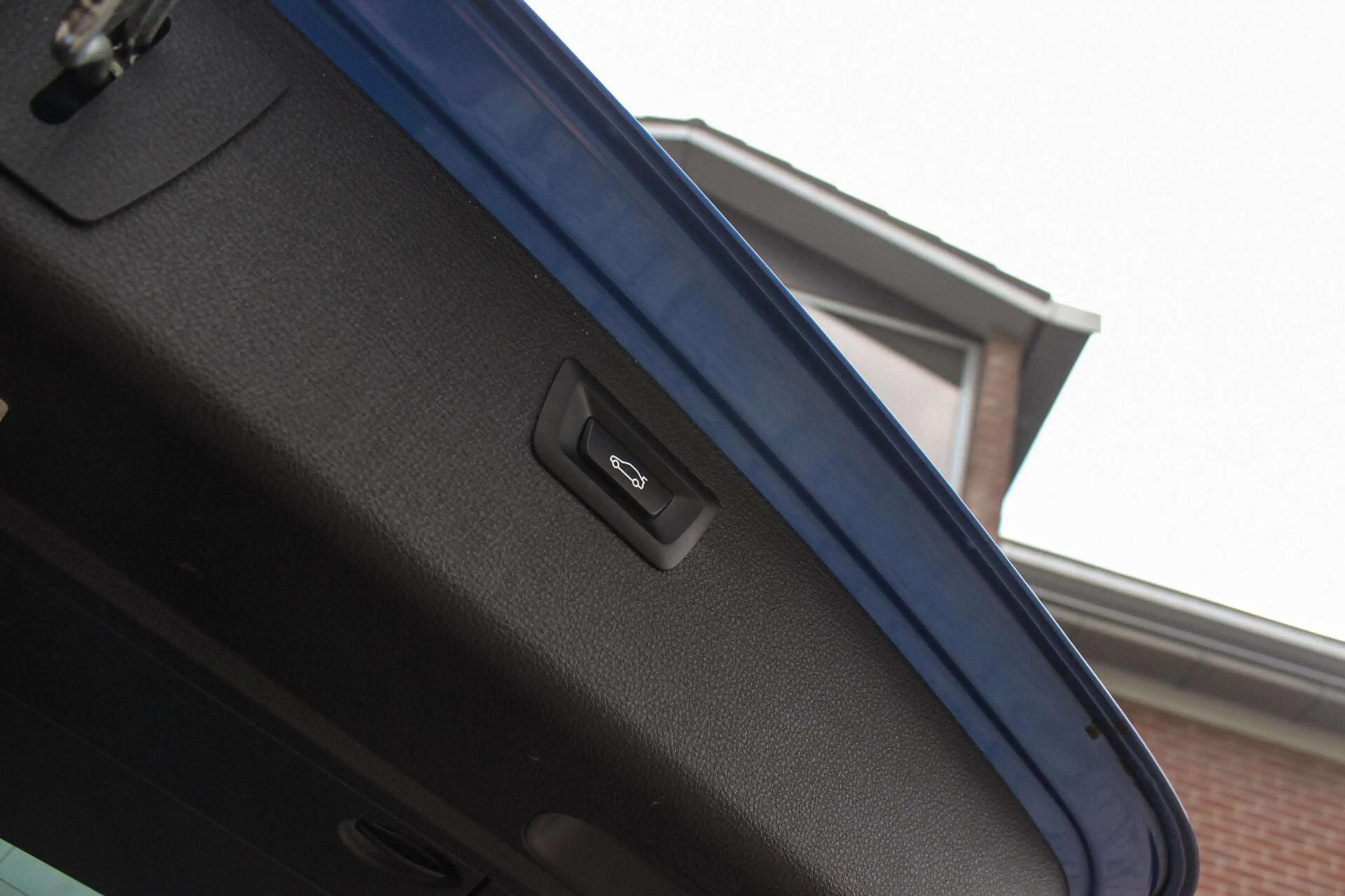 BMW 316 3-serie Touring 316i Limited Series M Sport | NL a — photo 32