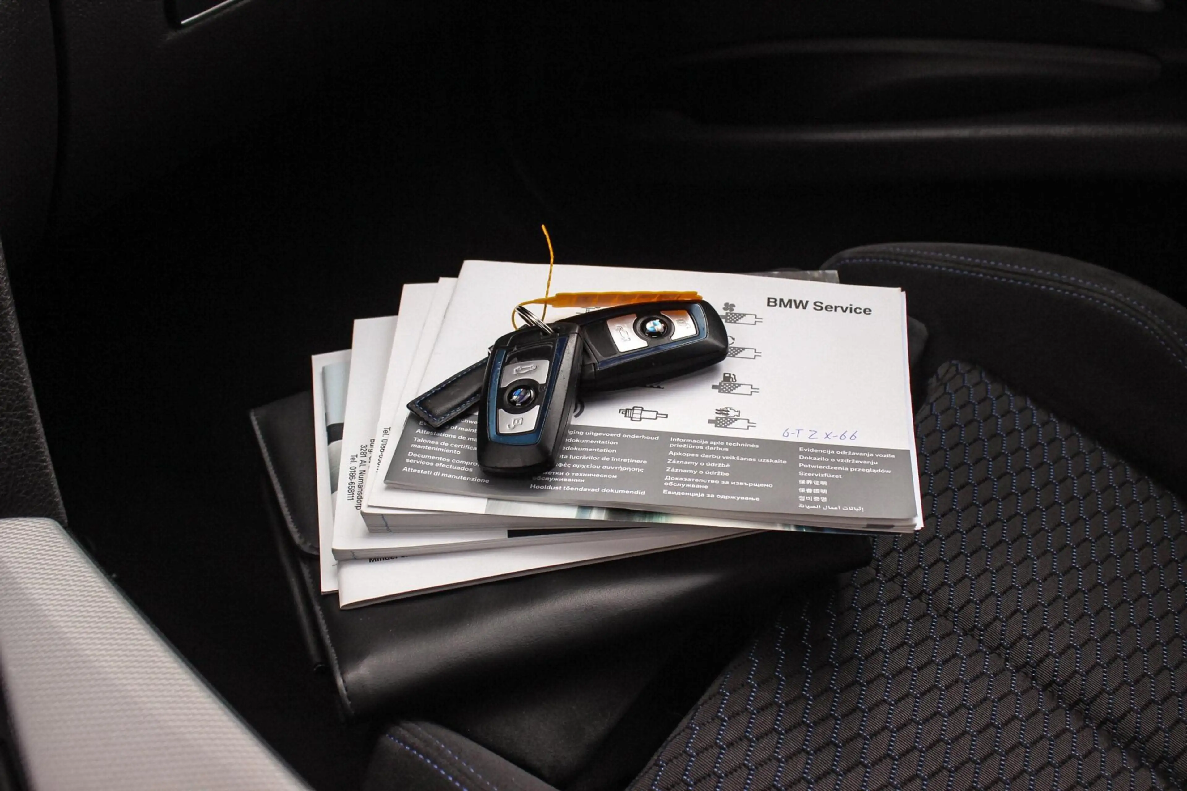 BMW 316 3-serie Touring 316i Limited Series M Sport | NL a — photo 41