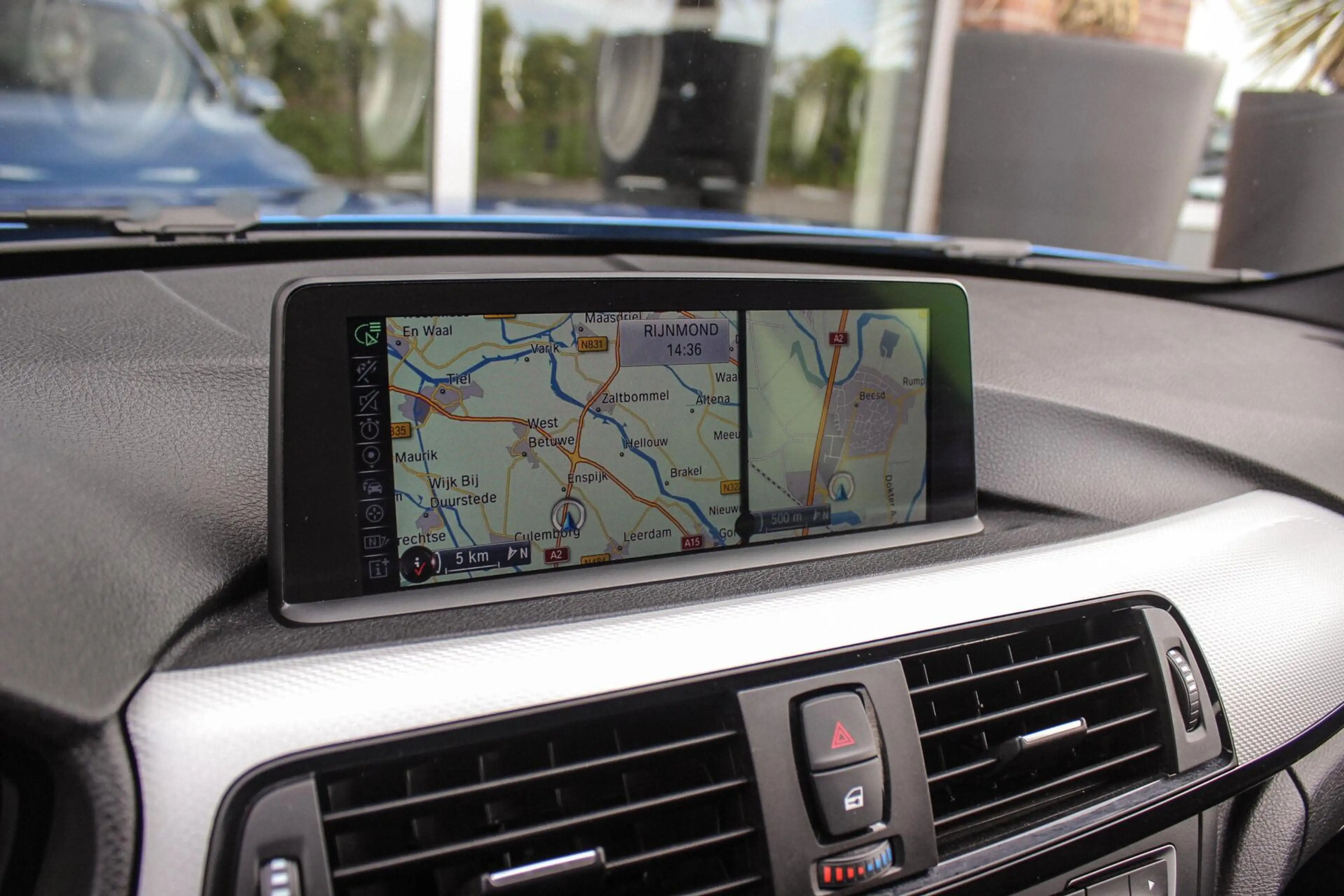 BMW 316 3-serie Touring 316i Limited Series M Sport | NL a — photo 26