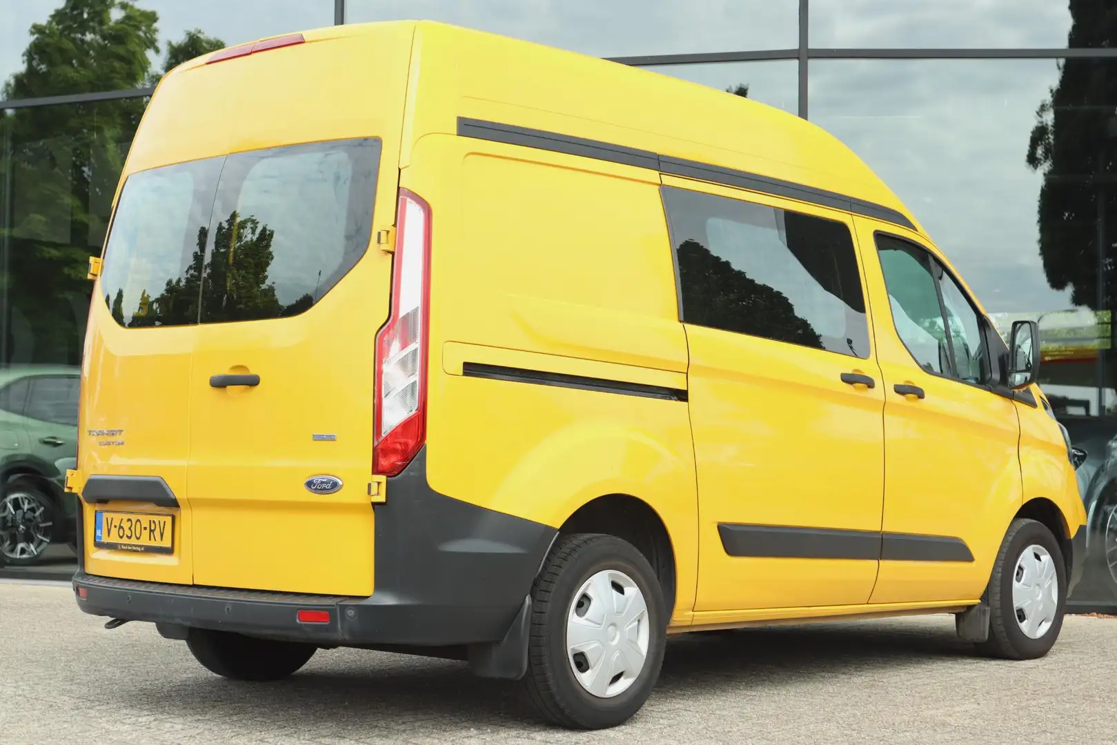 Ford Transit Custom 280 2.0 TDCI L1H2 TREND | AIRCO | PDC | CRUISE CON Geel - 2