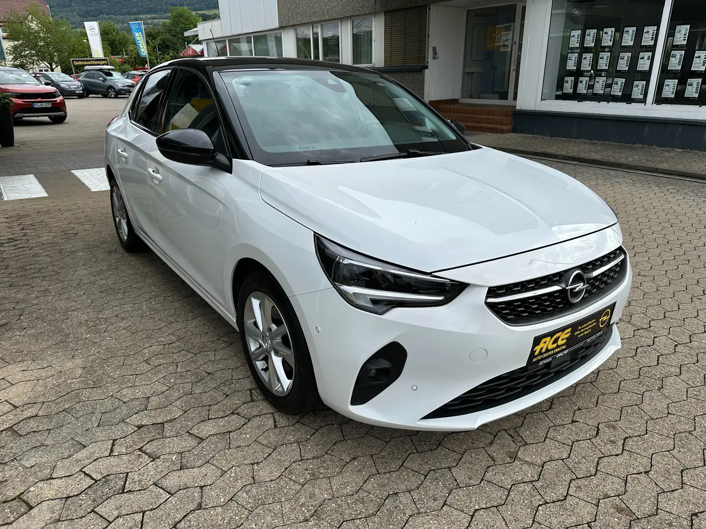 Opel Corsa 1,2 Elegance*SHZ*LRH*LED*DAB*BT* Blanc - 2