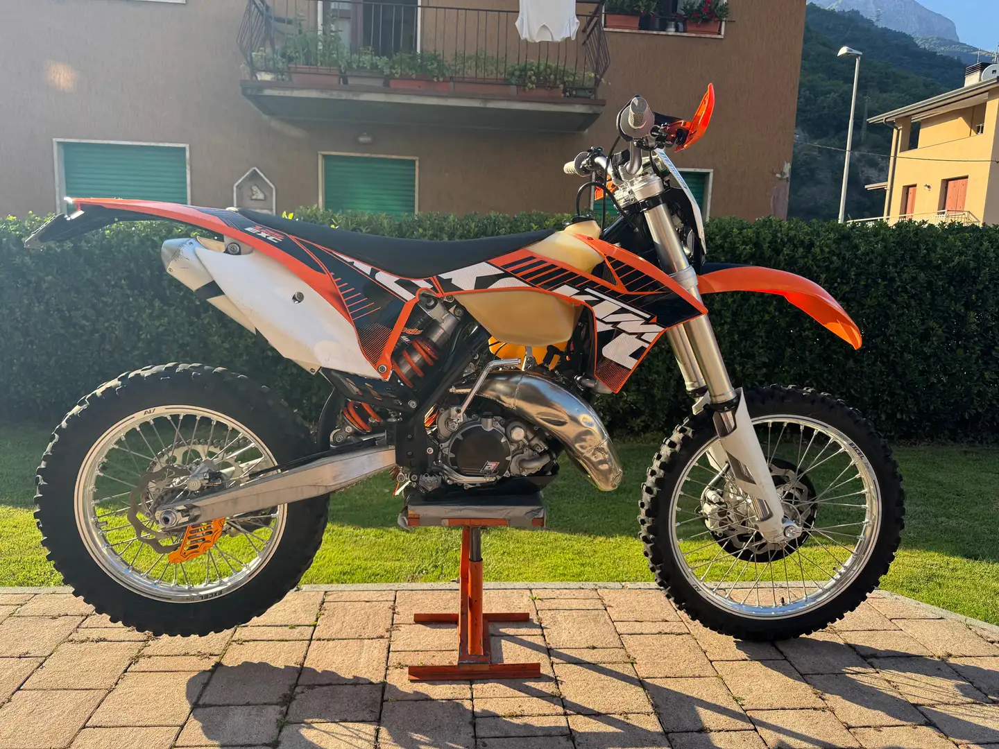KTM 125 EXC Orange - 1