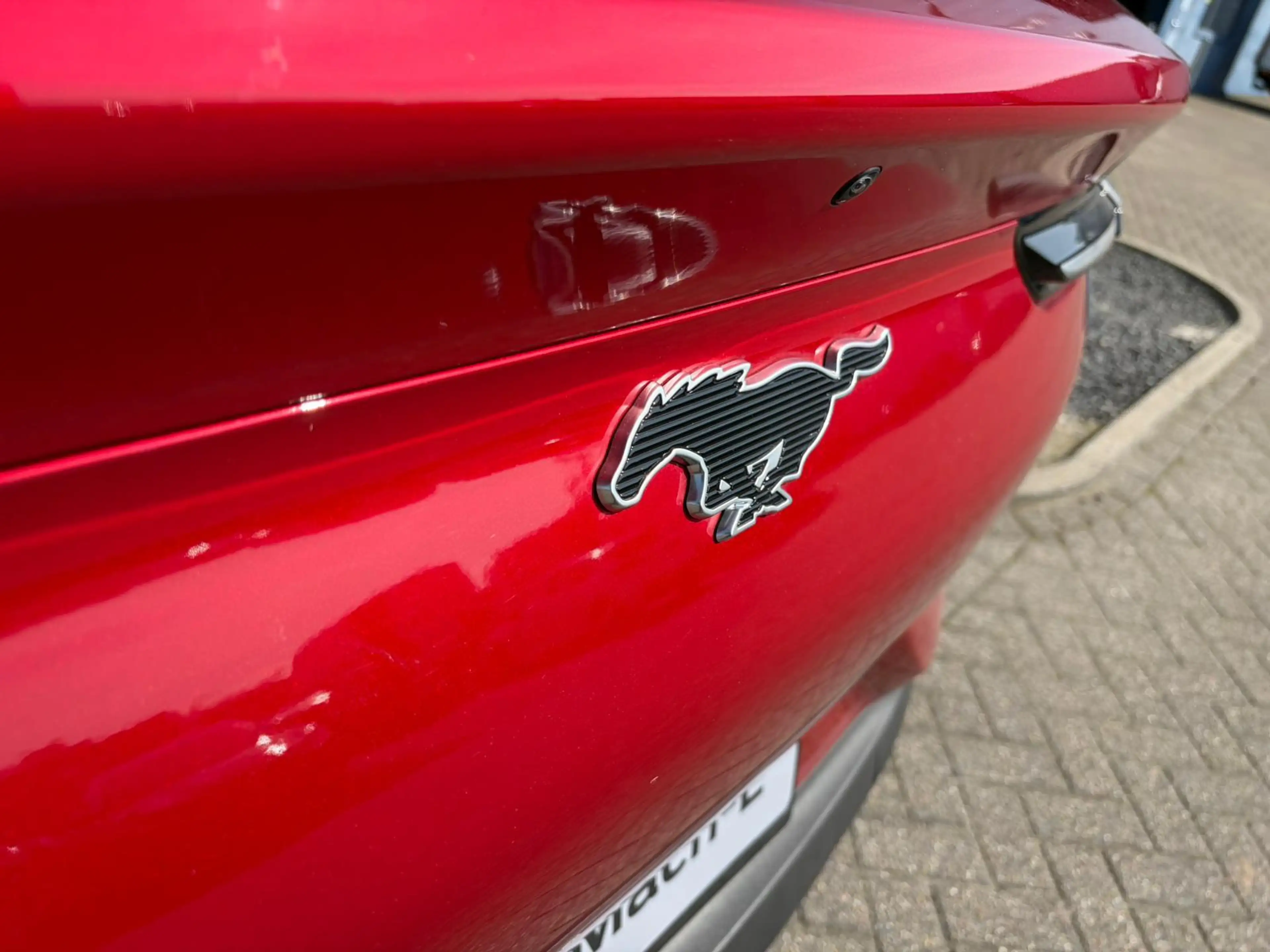 Ford Mustang Mach-E 75kWh 269pk Automaat | Navigatie | Leder | — photo 14