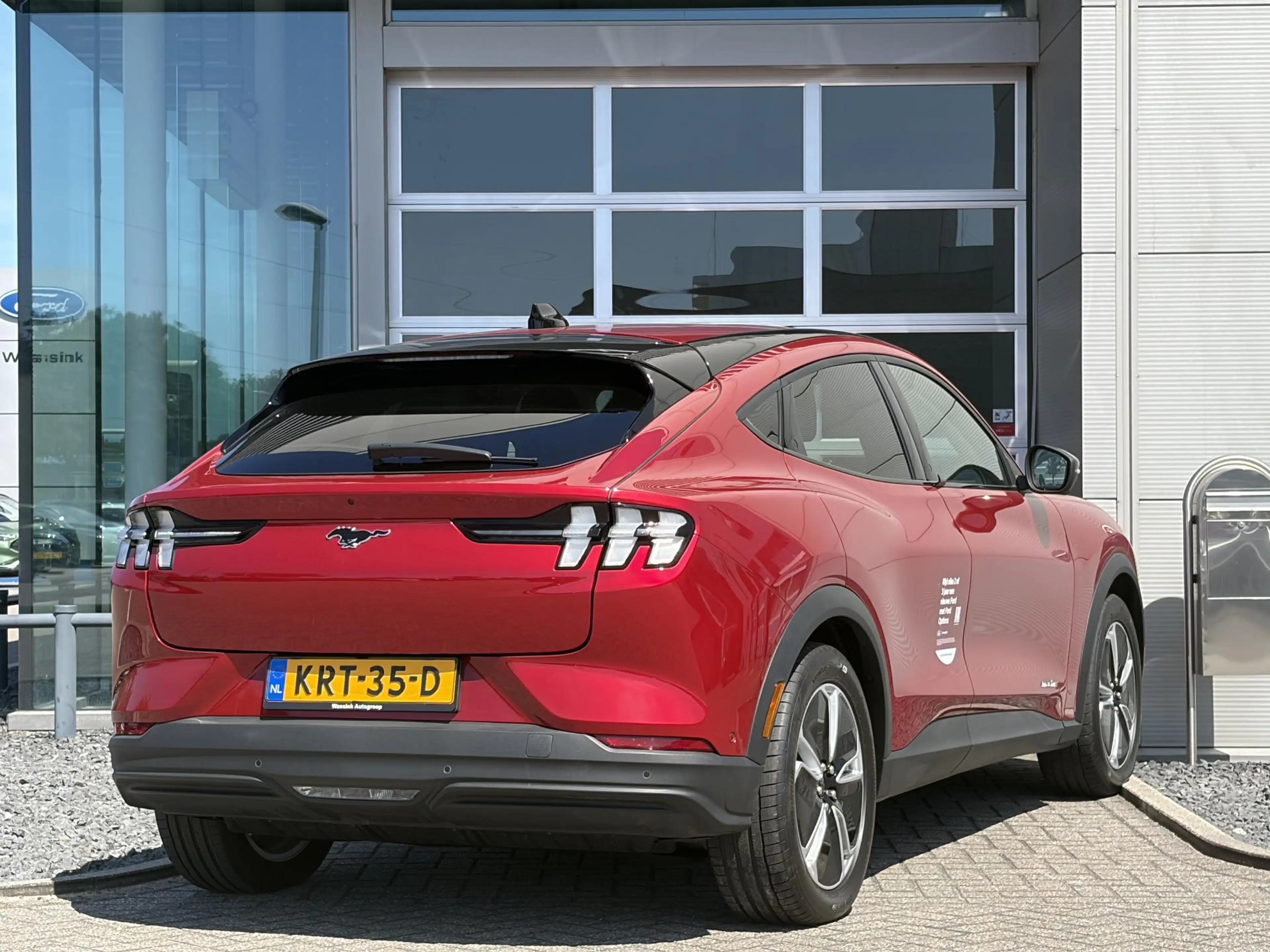 Ford Mustang Mach-E 75kWh 269pk Automaat | Navigatie | Leder | — photo 6