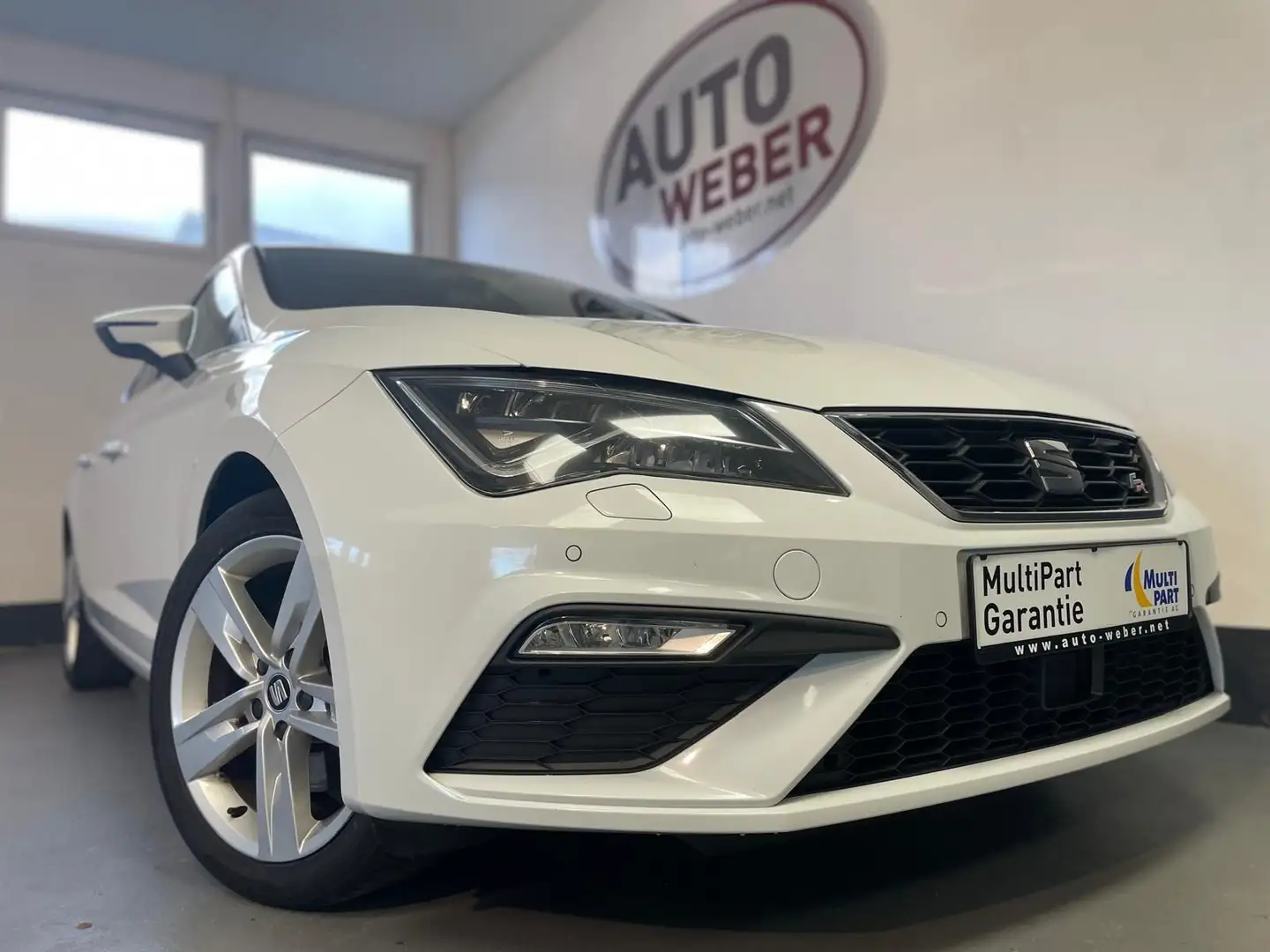 SEAT Leon LEON 1.8 TSI*FR*CLIMATIC*NAVI*BT*TEMP*APPLE*LED* Weiß - 1