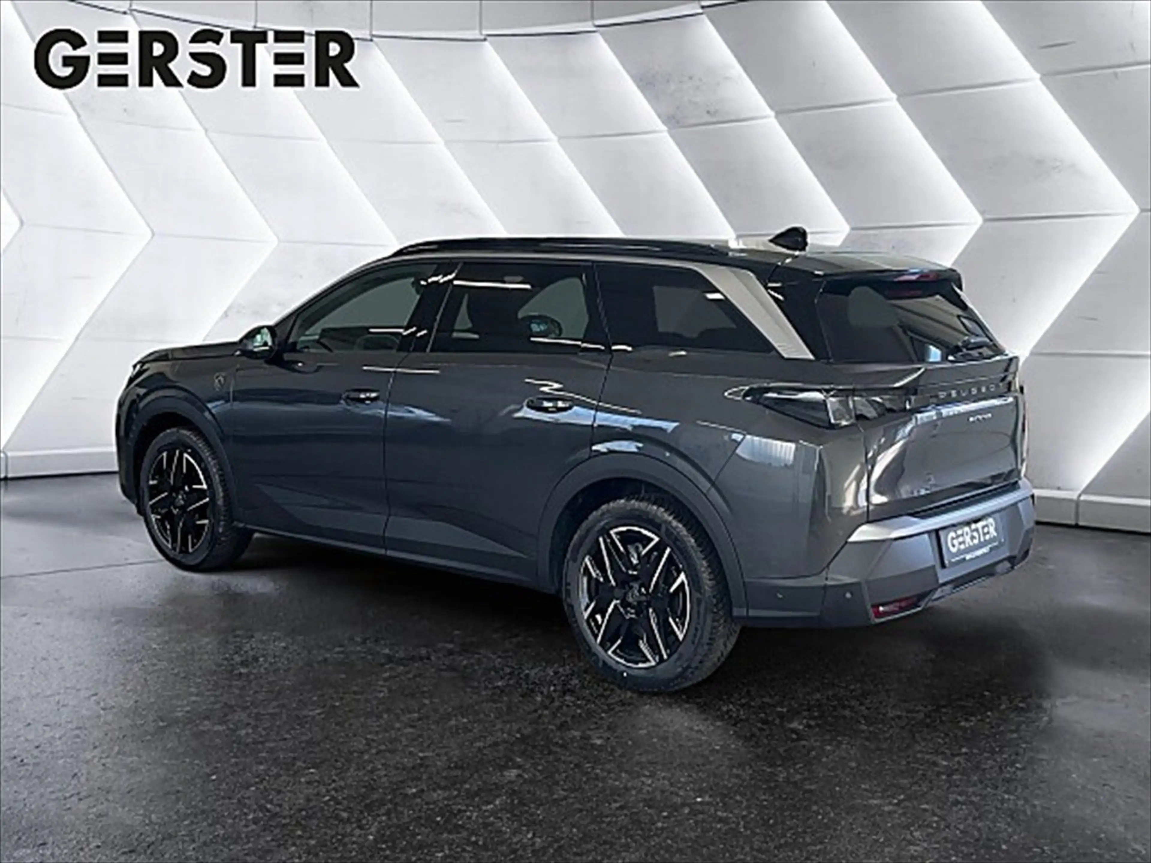 Peugeot 5008 1.2 145 GT Exclusive ACC Alcantara LED Navi — photo 4