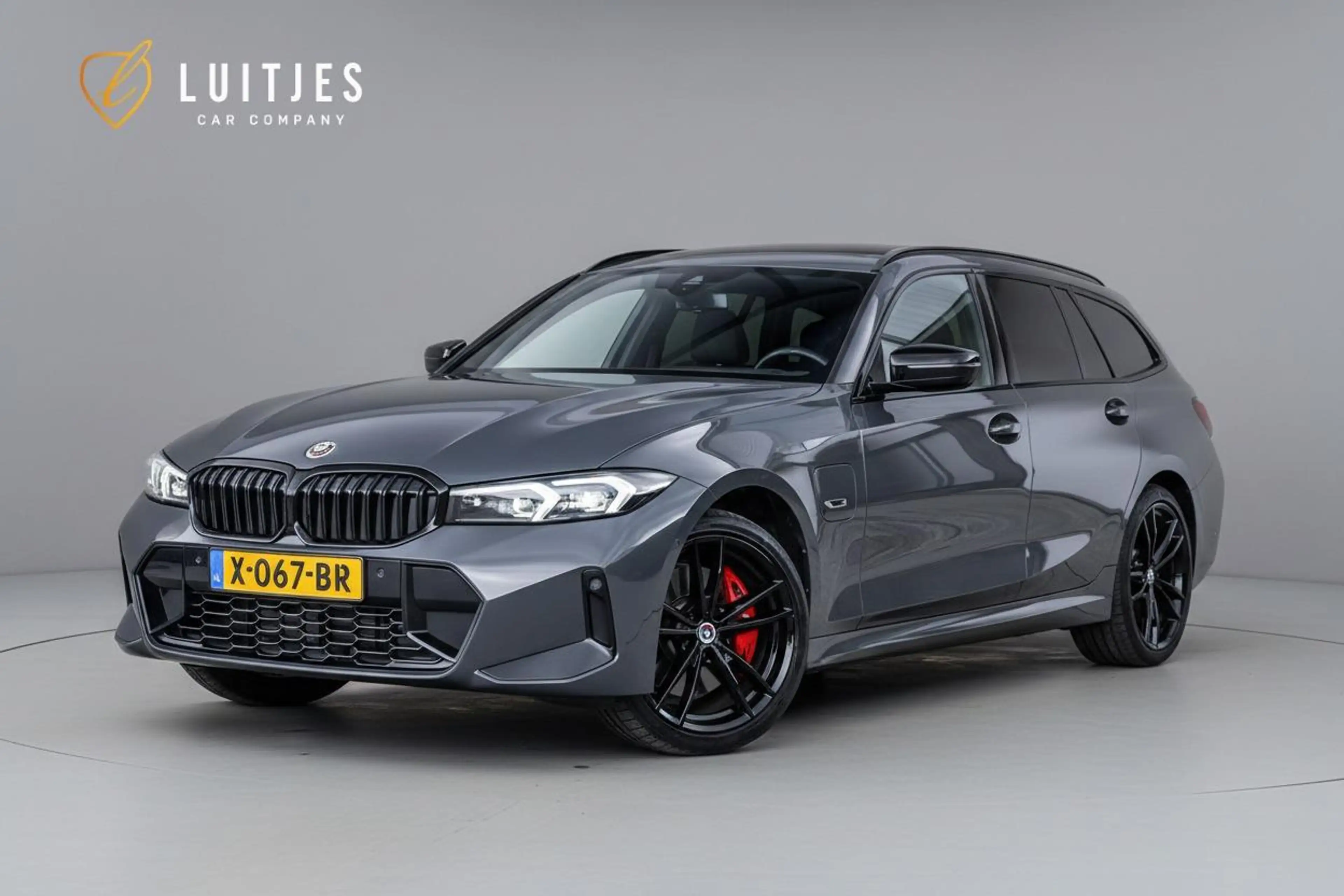 BMW 330 3-serie Touring 330e xDrive M-Sport Pro Pano-dak|D