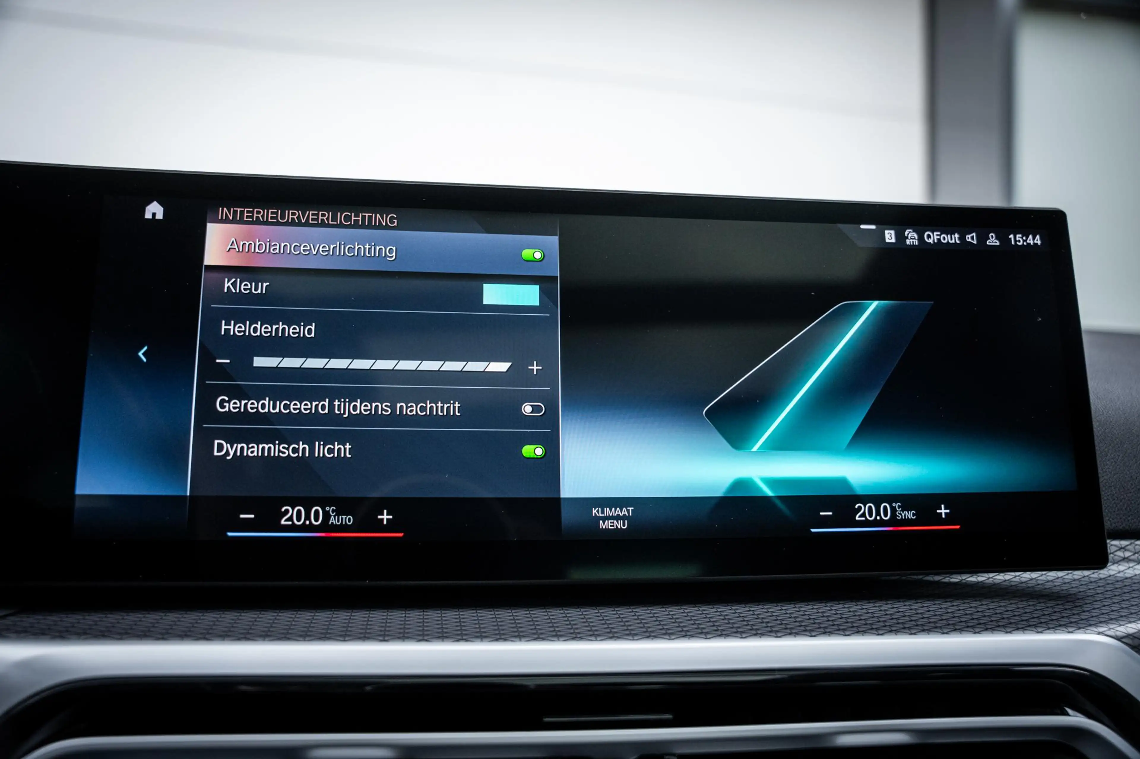 BMW 330 3-serie Touring 330e xDrive M-Sport Pro Pano-dak|D — photo 33