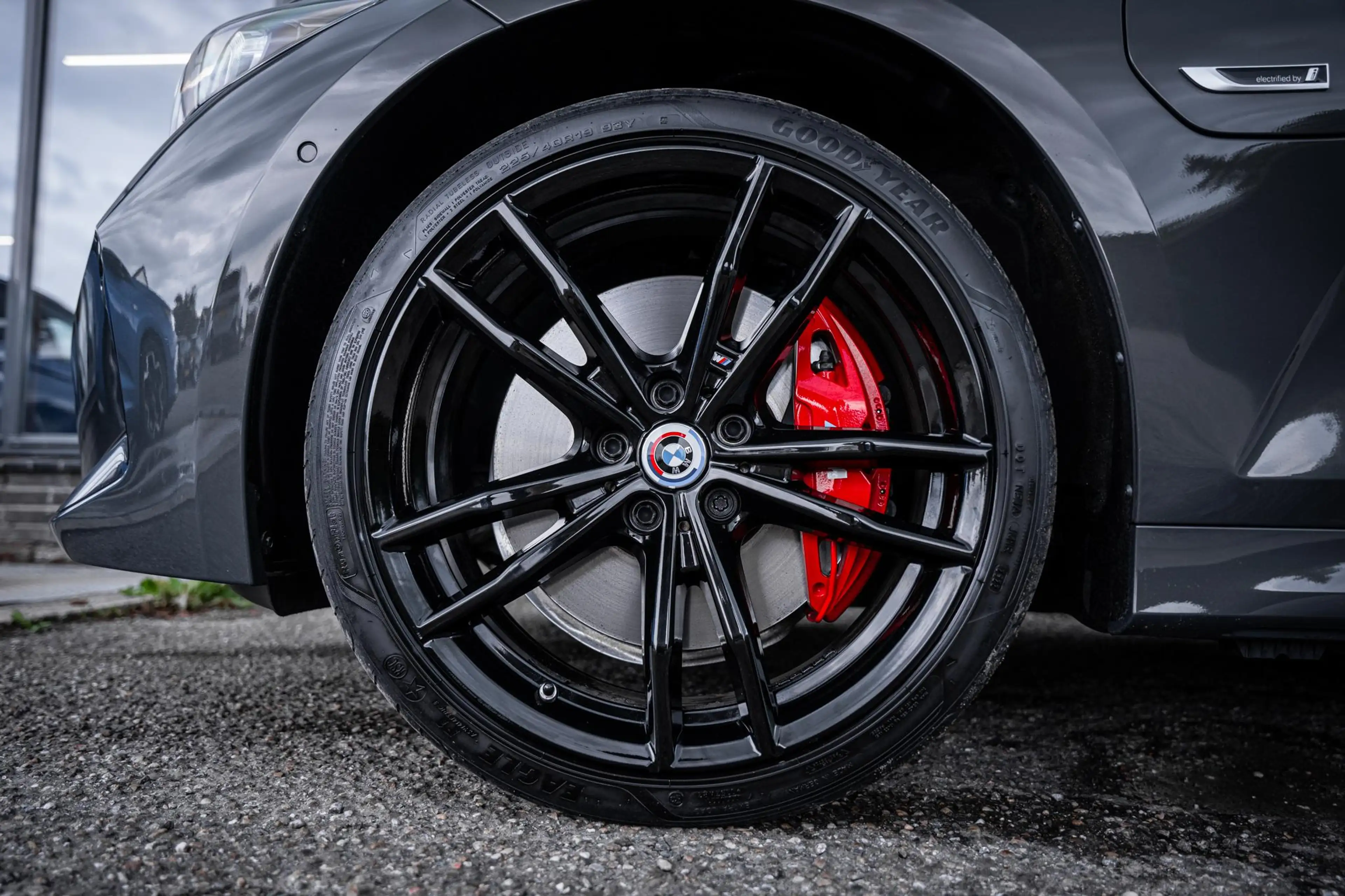 BMW 330 3-serie Touring 330e xDrive M-Sport Pro Pano-dak|D — photo 17
