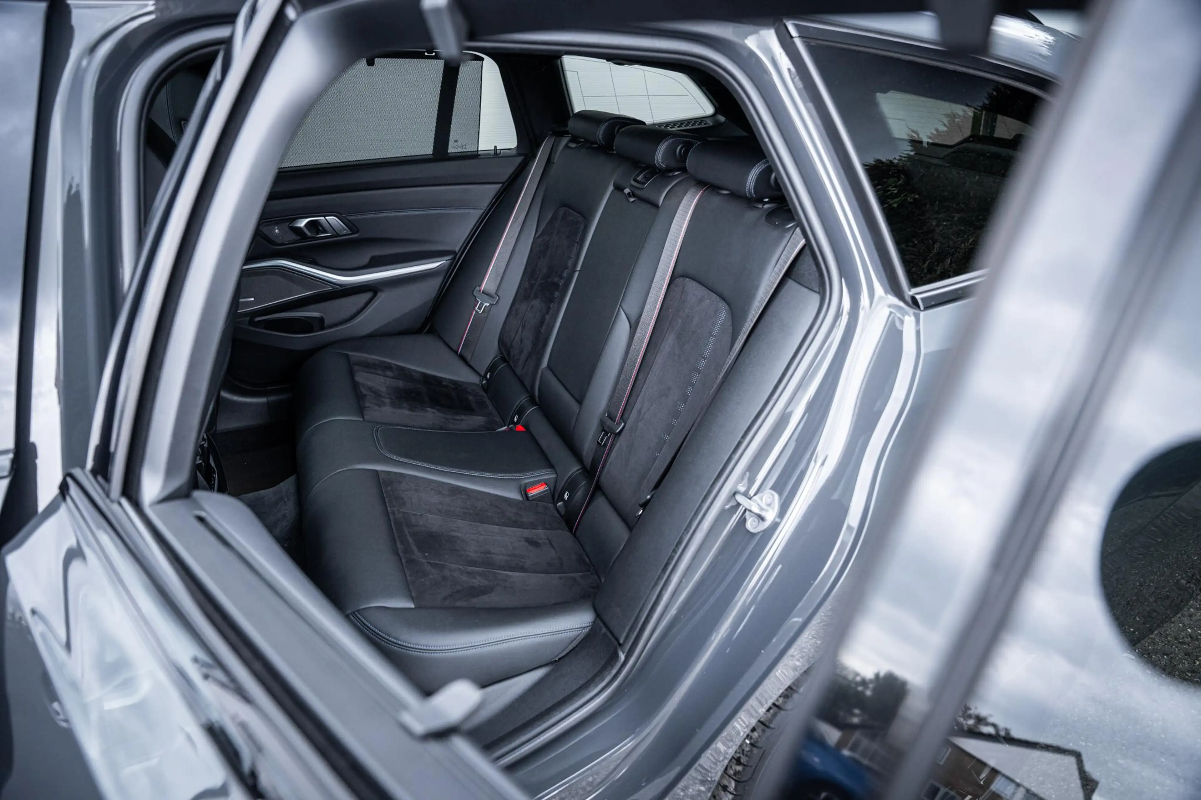 BMW 330 3-serie Touring 330e xDrive M-Sport Pro Pano-dak|D — photo 6