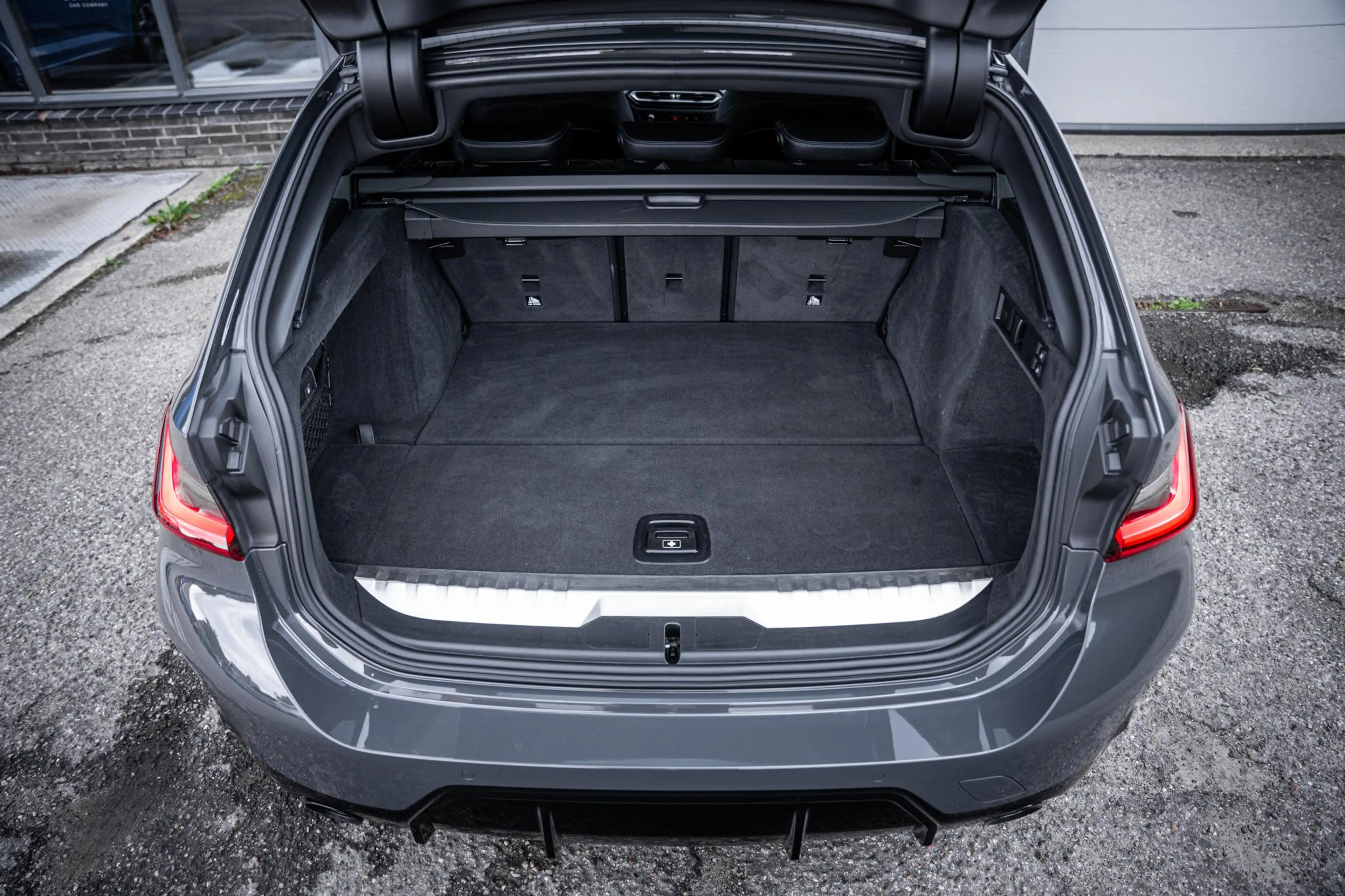 BMW 330 3-serie Touring 330e xDrive M-Sport Pro Pano-dak|D — photo 13