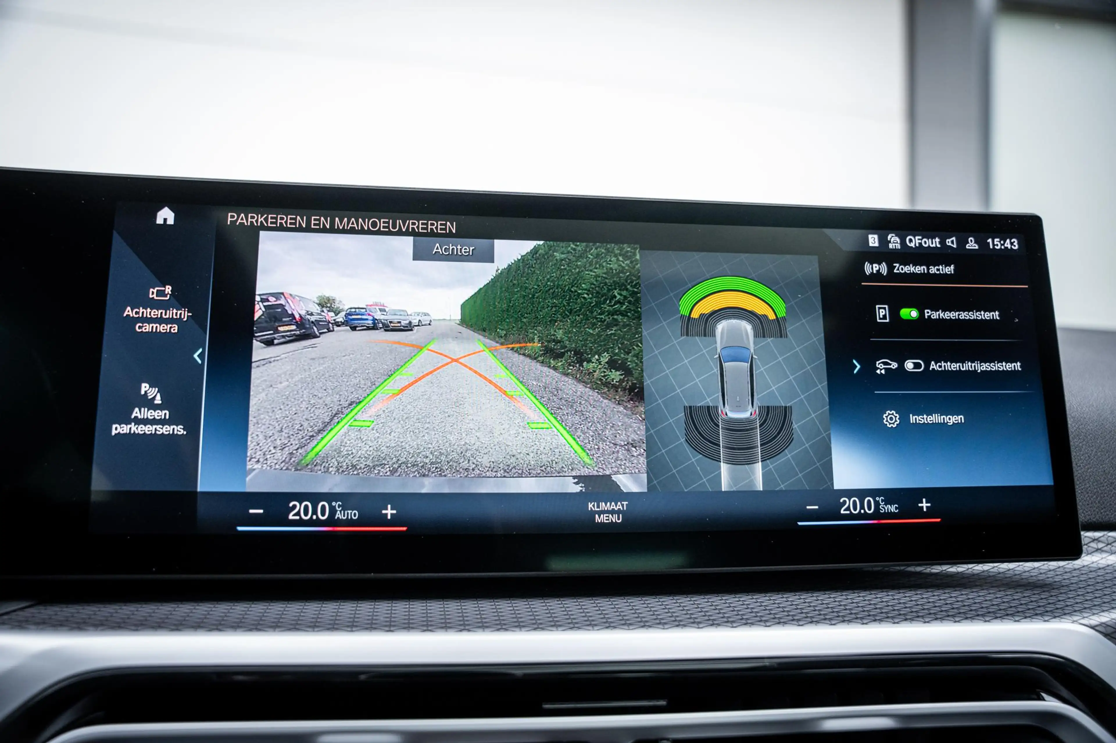 BMW 330 3-serie Touring 330e xDrive M-Sport Pro Pano-dak|D — photo 29