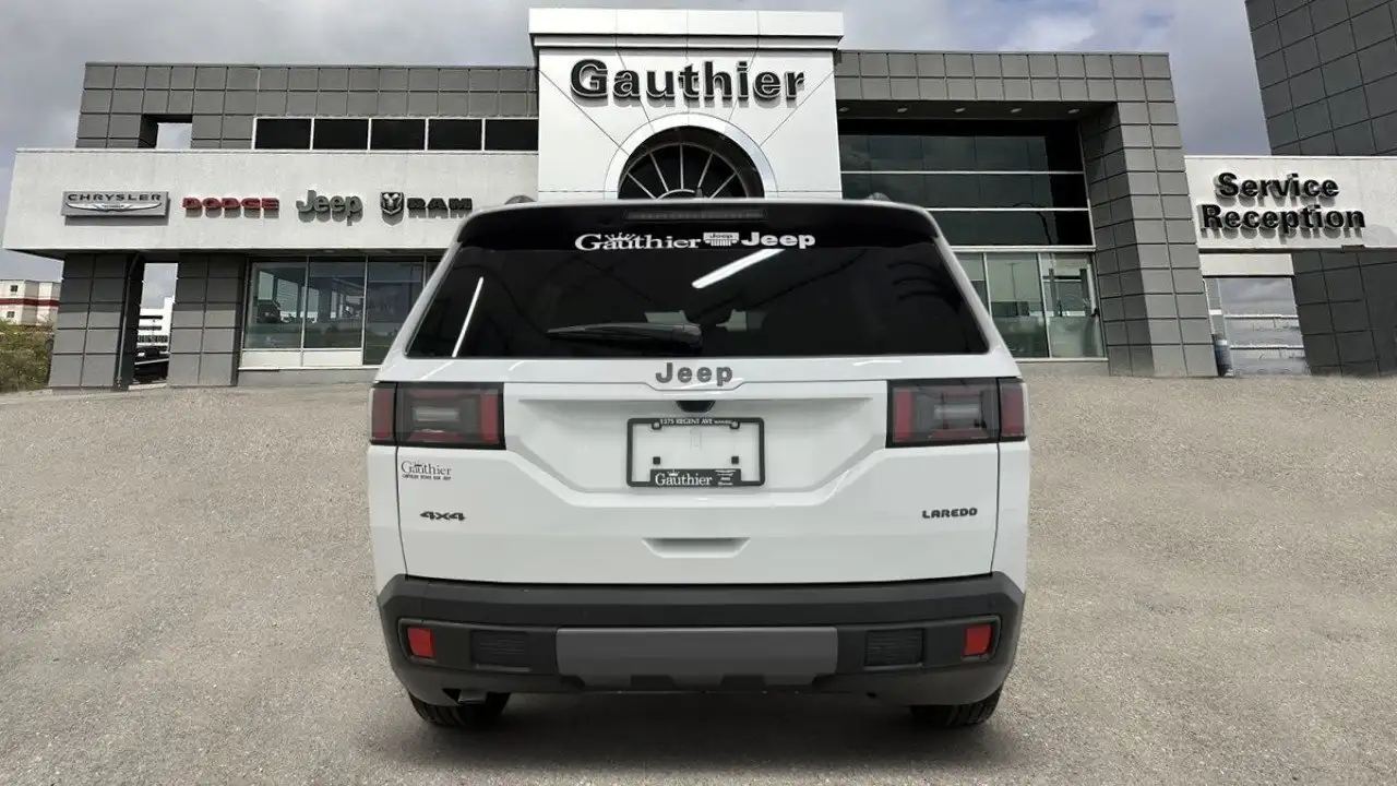 Jeep Cherokee снимка Jeep Cherokee