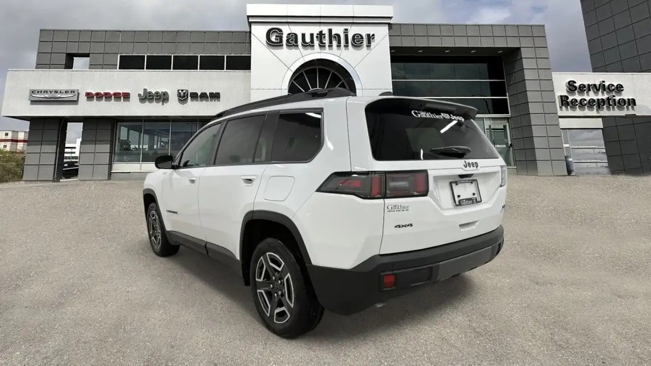 Jeep Cherokee снимка Jeep Cherokee