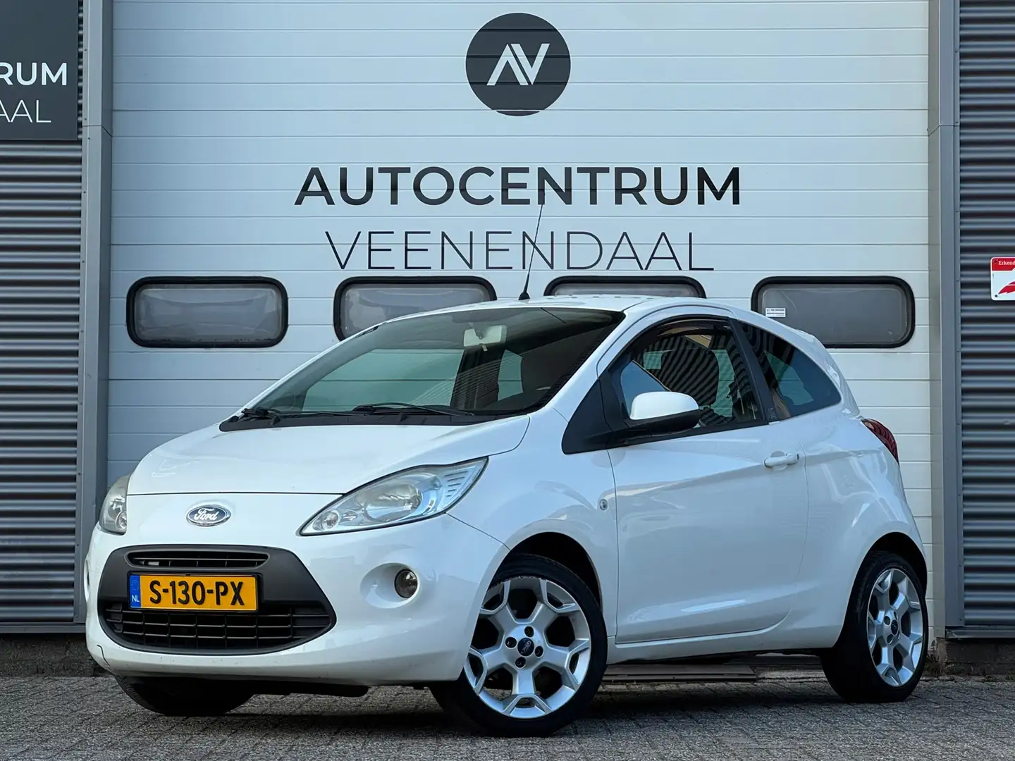 Ford Ka/Ka+ 1.3 TDCi DIESEL Titanium AIRCO/LEDER/APK Blanc - 1
