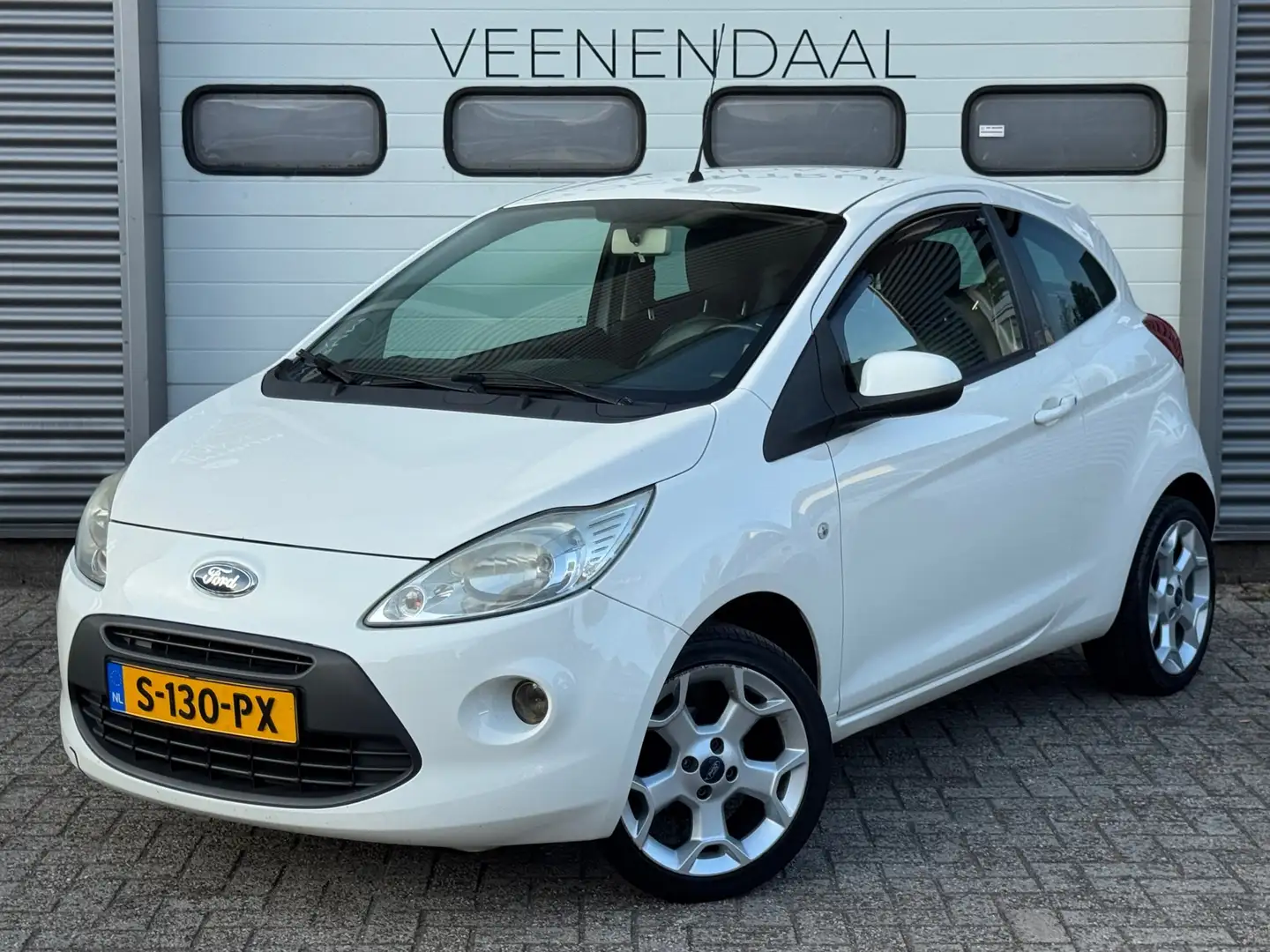 Ford Ka/Ka+ 1.3 TDCi DIESEL Titanium AIRCO/LEDER/APK Blanc - 2
