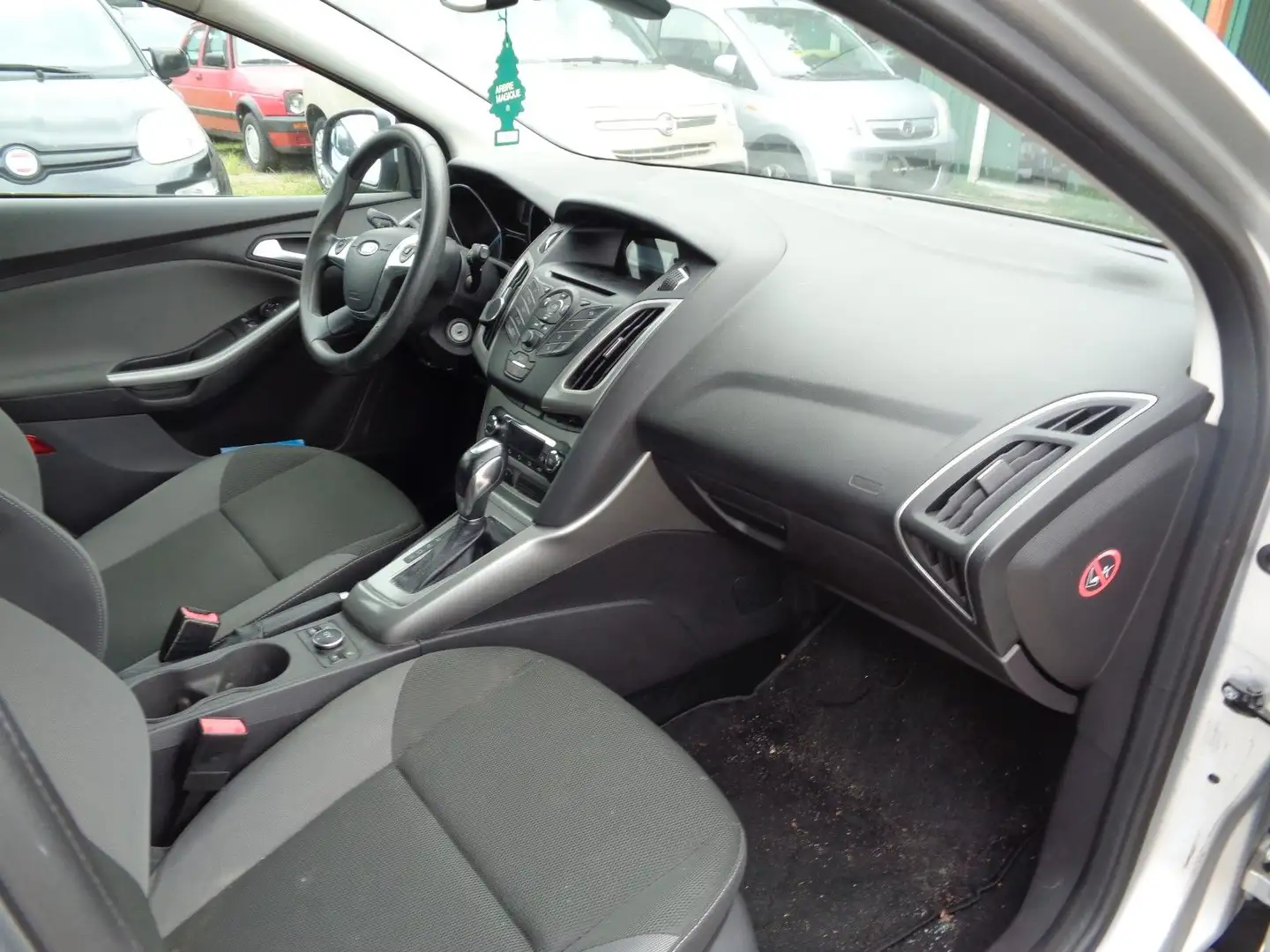 Ford Focus Turnier Trend Silber - 2