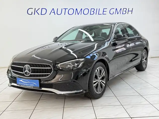 Mercedes-Benz E 200 Avantgarde*LED*Navi*Totwinkel*