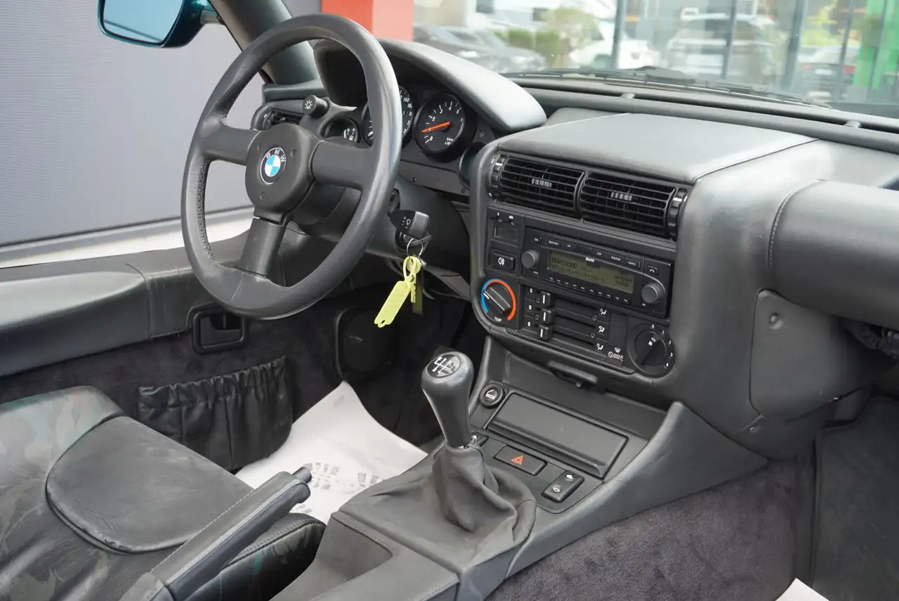 BMW Z1 2.5"Sammlerzustand"Scheckheft"Liebhaber", foto 12