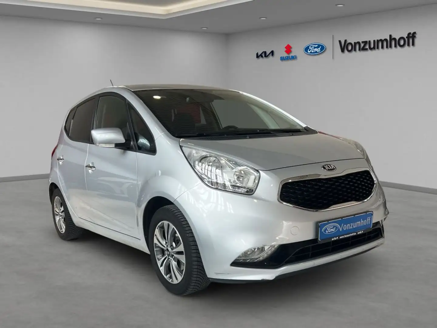 Kia Venga 1.6 CVVT Automatik Spirit Silber - 2