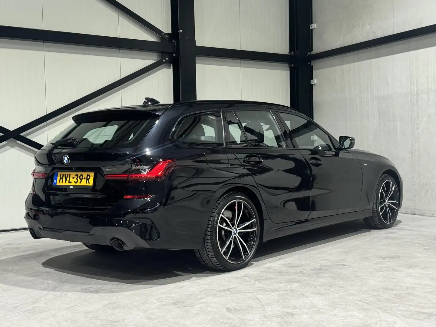 BMW 330 3-serie Touring 330e M-Sport | navi | carplay | tr Zwart - 2