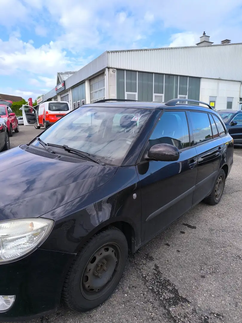 Skoda Fabia Sport Black - 2