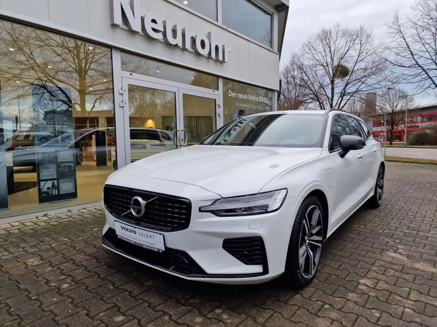 Volvo V60 T8 AWD Recharge Geartronic RDesign - 1